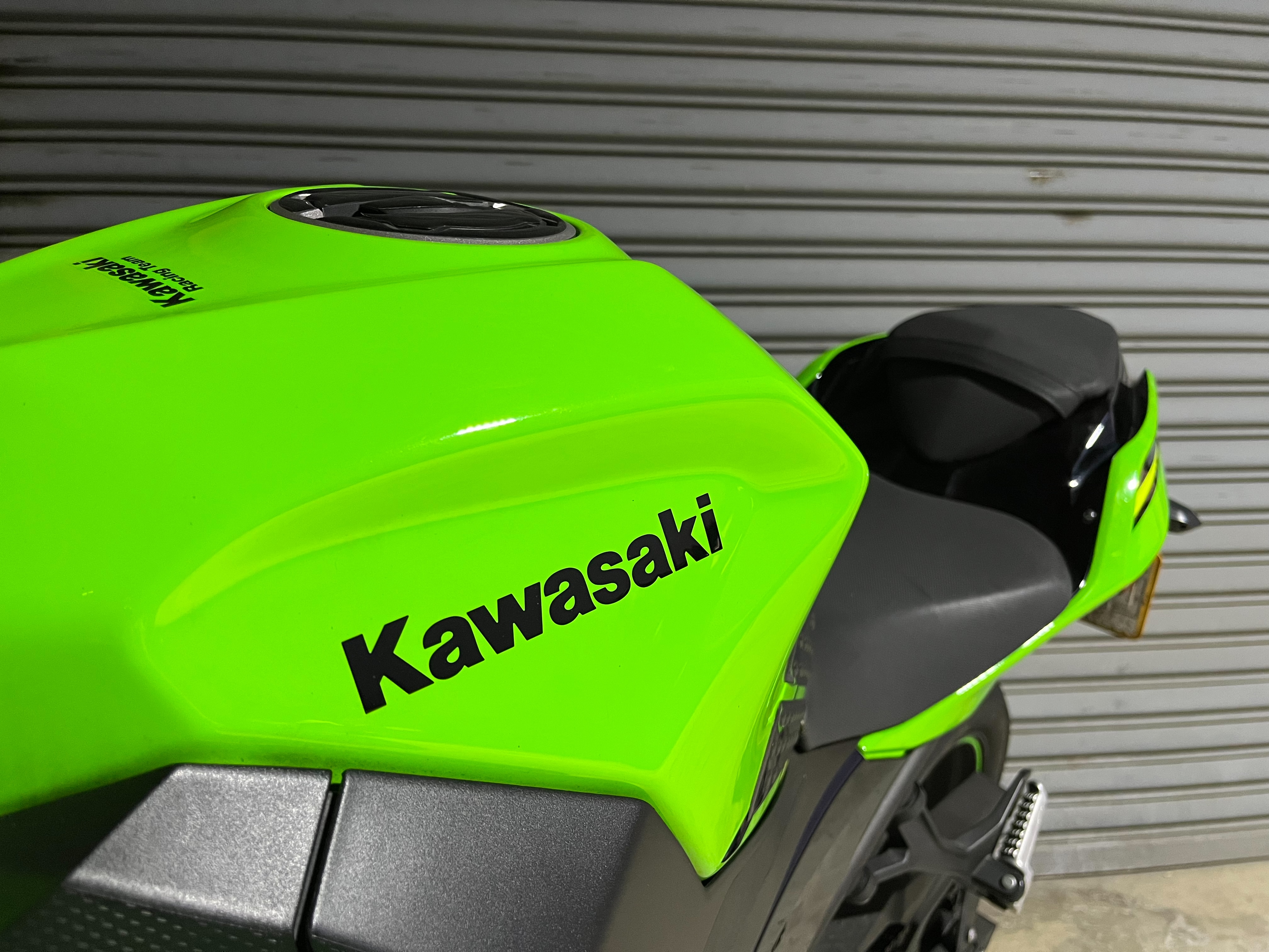 KAWASAKI NINJA400 - 中古/二手車出售中 Ninja400 忍四 低里程 車況極佳  | 個人自售