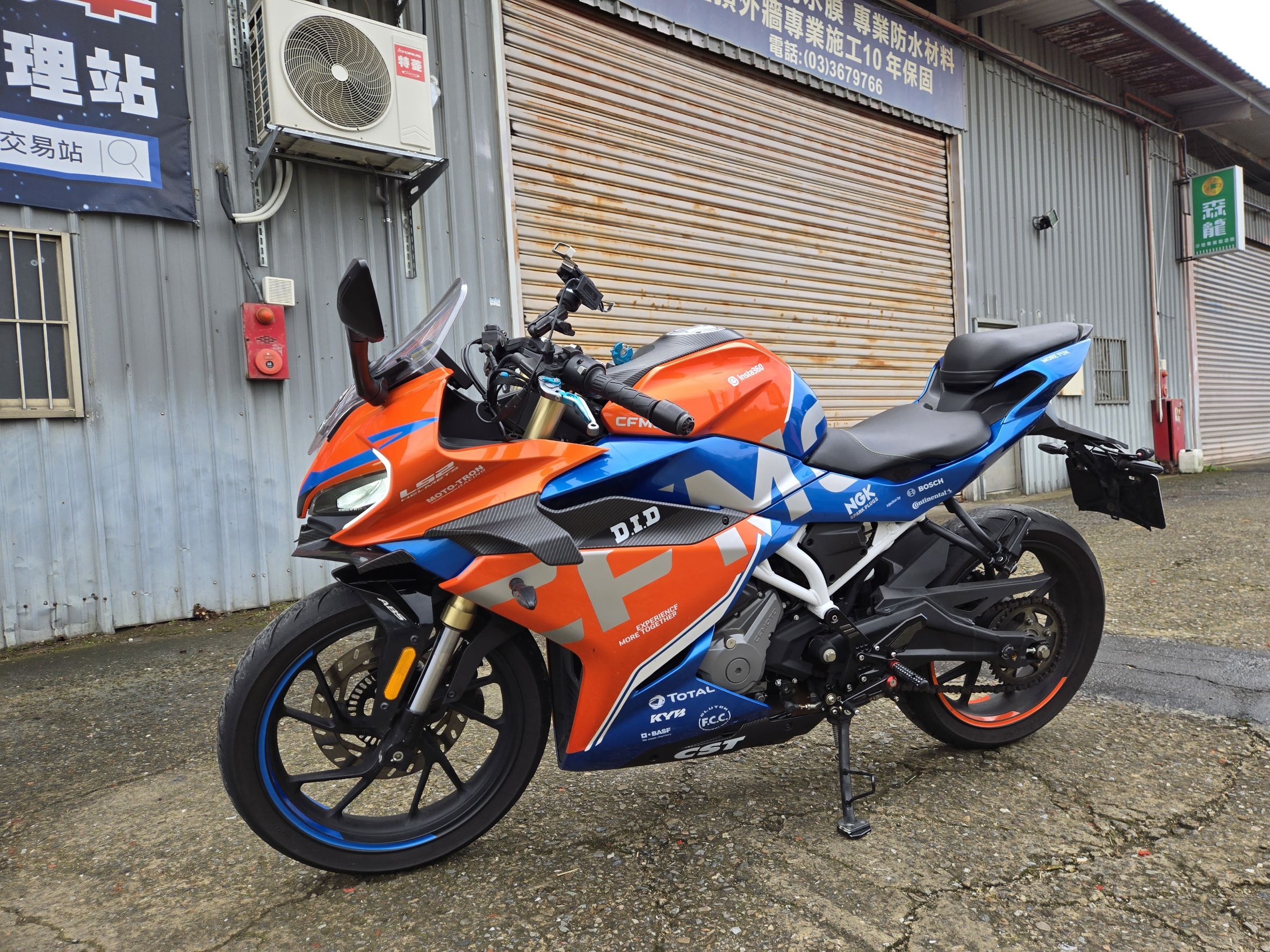 CFMOTO 春風 250SR - 中古/二手車出售中 [出售] 2022年 春風 CFMOTO 250SR | 老爹重機