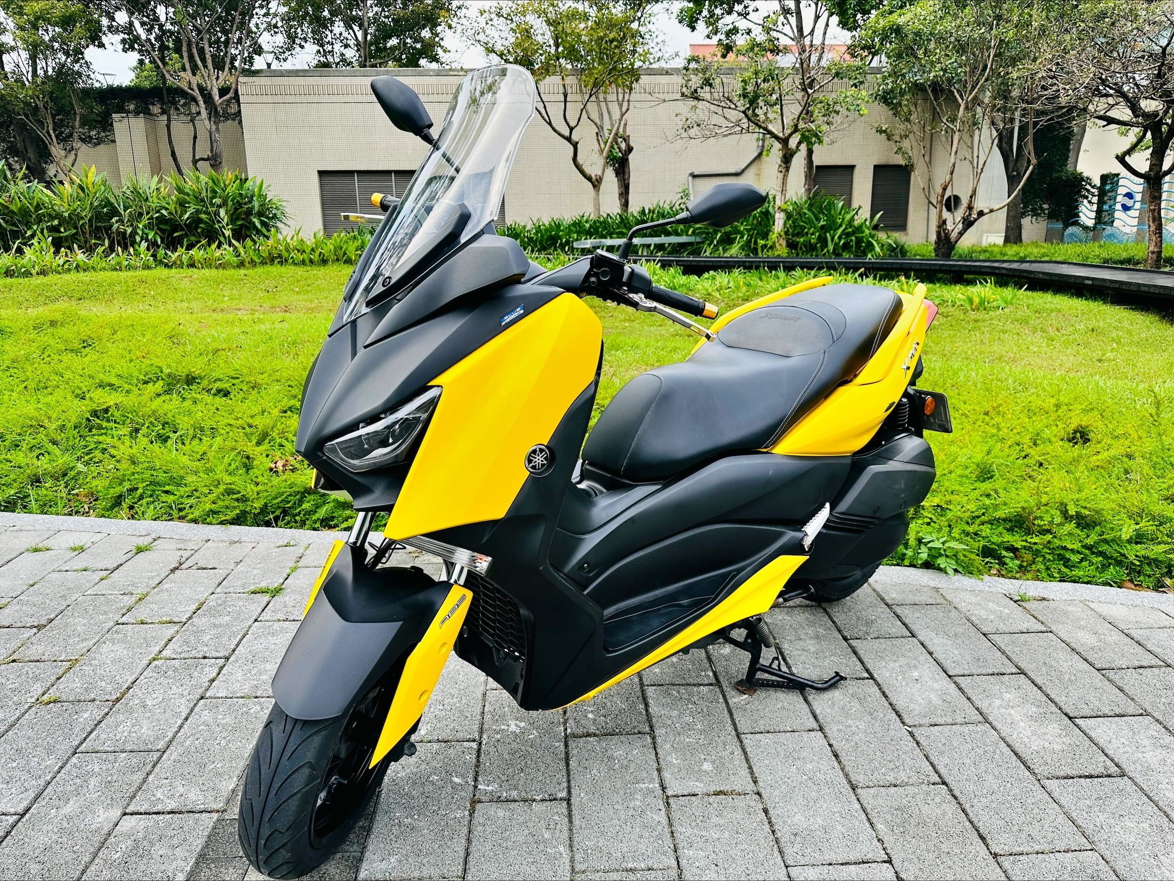 YAMAHA X-MAX 300 - 中古/二手車出售中 YAMAHA XMAX300 2018 少騎 | 輪泰車業