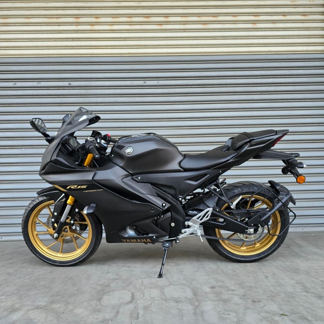 YAMAHA R15 V4新車出售中 售 2024 R15V4 黑金 現車現領不用等 R15 | 飛翔國際