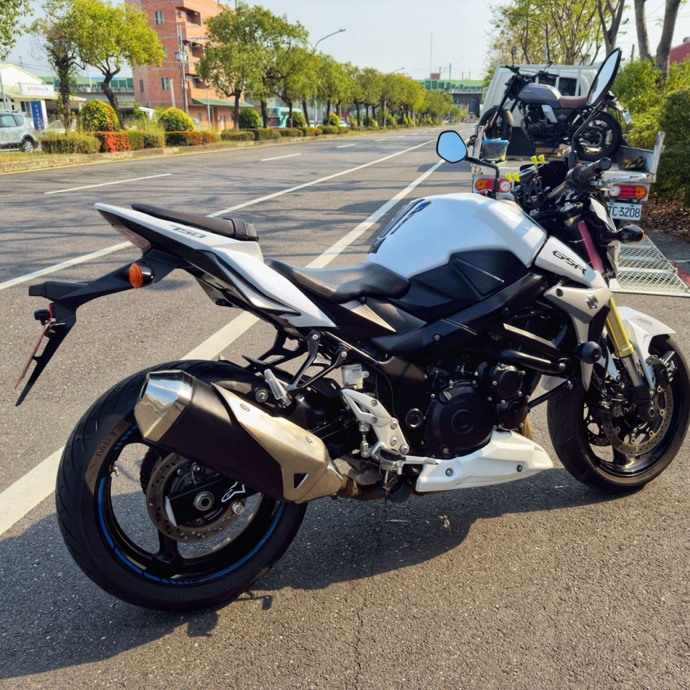 SUZUKI GSX750 - 中古/二手車出售中 【2016 SUZUKI GSX750 ABS】 | 翊帆國際重車