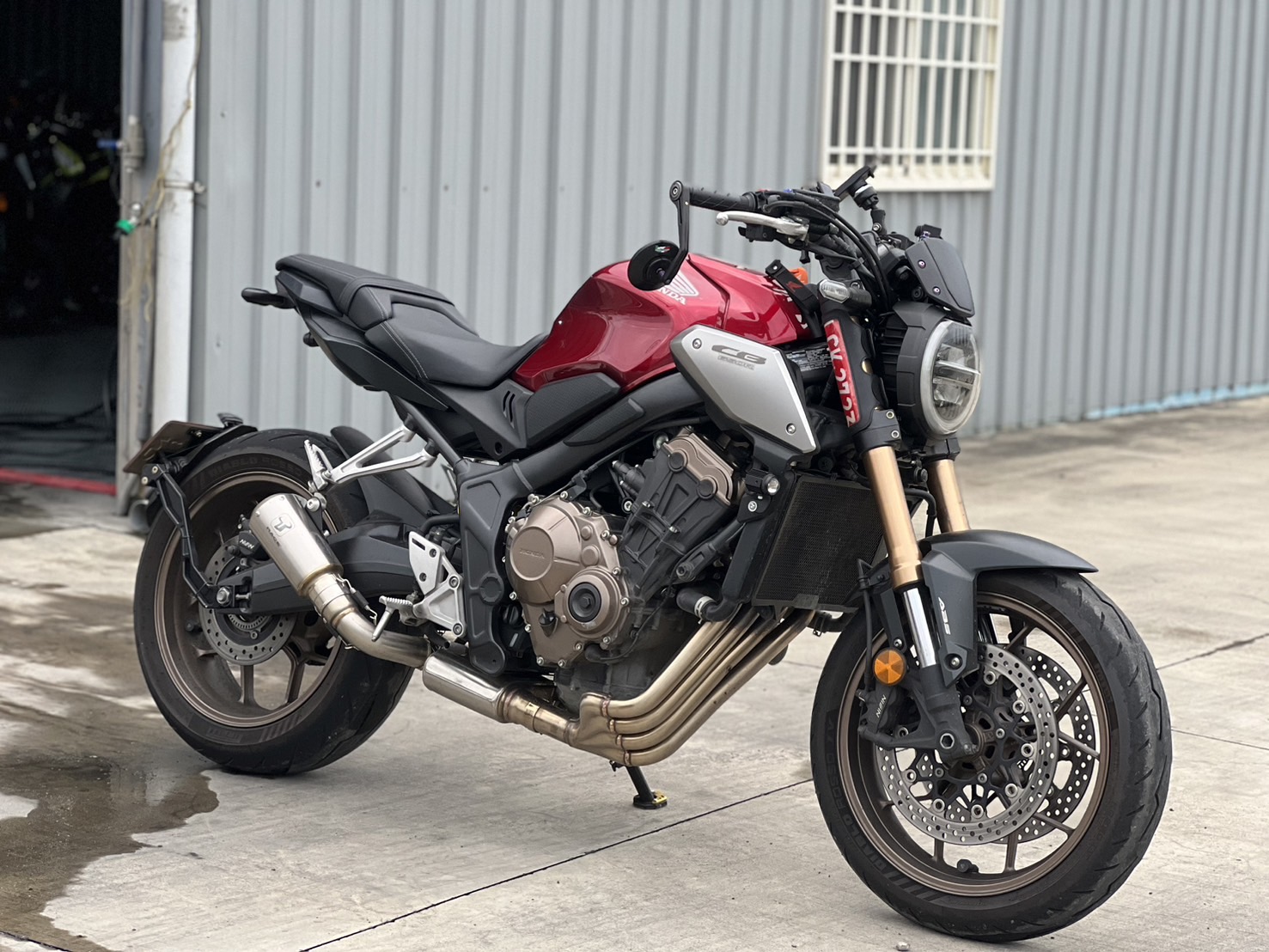 HONDA CB650R - 中古/二手車出售中 CB650r (全馬 霧燈 排氣管） | YSP 建興車業