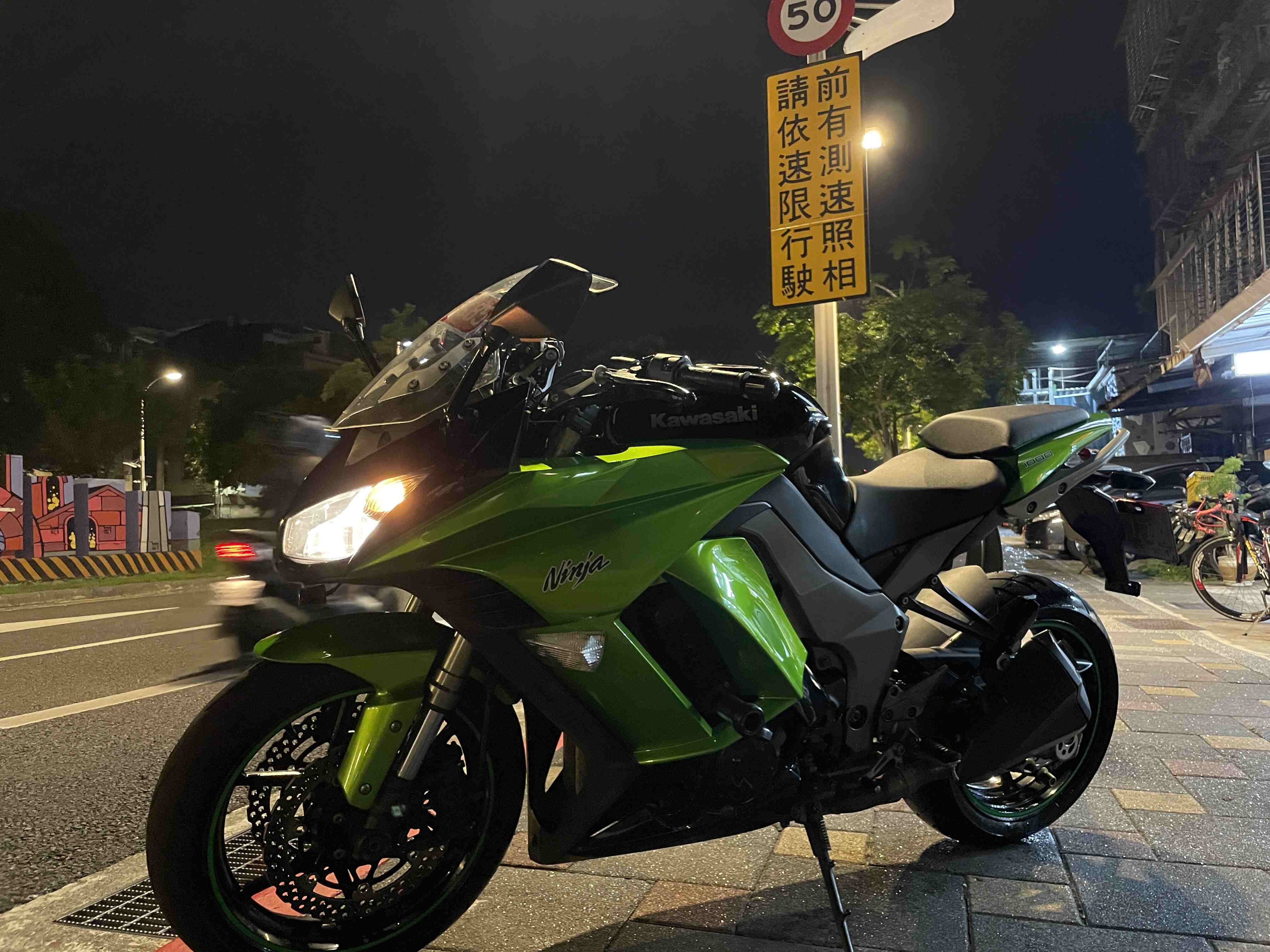 【GP重機】KAWASAKI Z1000 - 「Webike-摩托車市」 Kawasaki Z1000SX