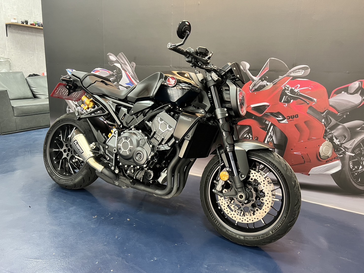 【哈斯重機】HONDA CB1000R (2018-) - 「Webike-摩托車市」 2022 Honda CB1000R+ Blackedition 台本車