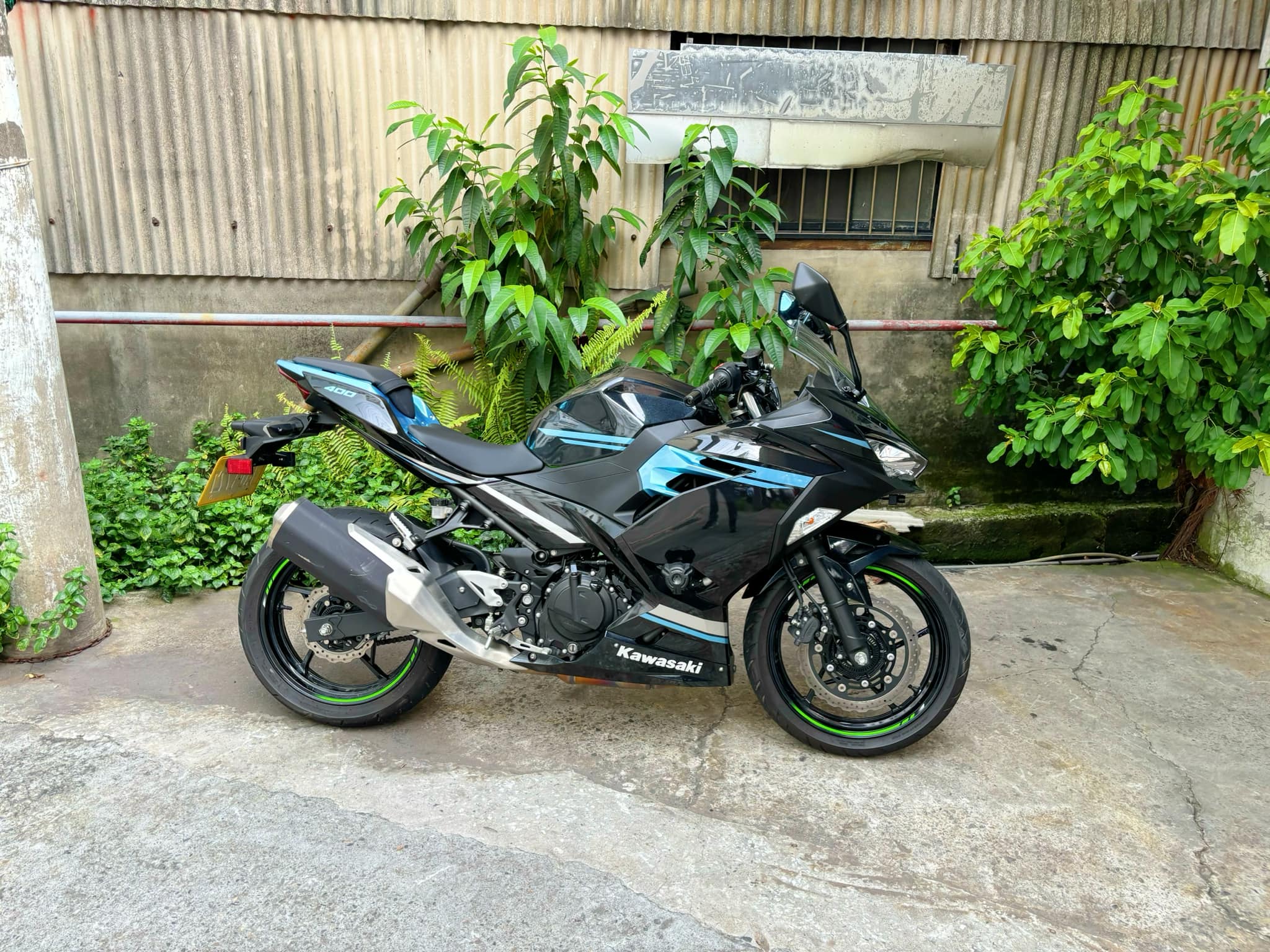 KAWASAKI NINJA400 - 中古/二手車出售中 KAWASAKI 忍者400 | 個人自售