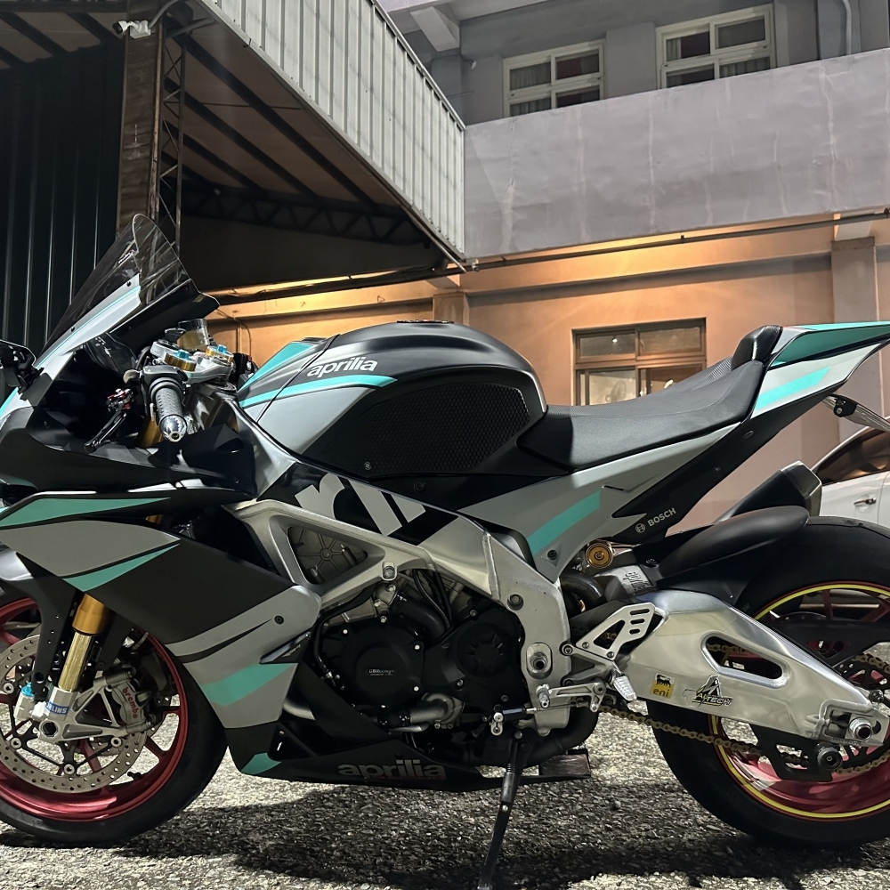 APRILIA RSV4 RF - 中古/二手車出售中 【2016 APRILIA RSV4】 | 翊帆重車阿凱