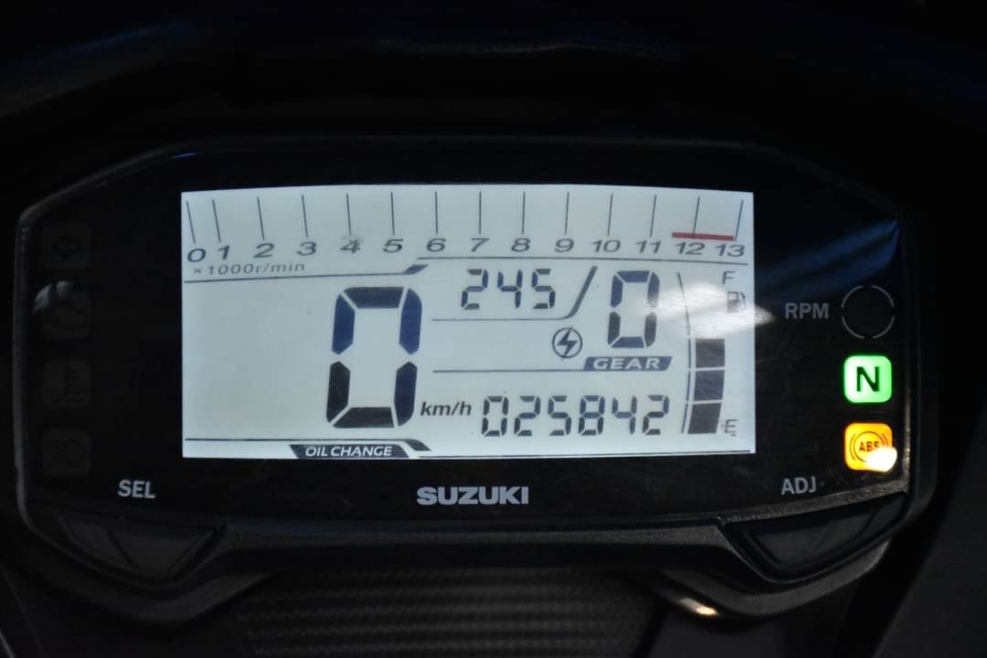 SUZUKI GSX-R150 - 中古/二手車出售中 碳纖維排氣管 超多改裝 | 小資族二手重機買賣