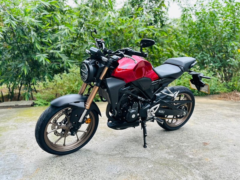 HONDA CB300R - 中古/二手車出售中 Honda CB300R 台本車 可協助貸款 | 摩托販