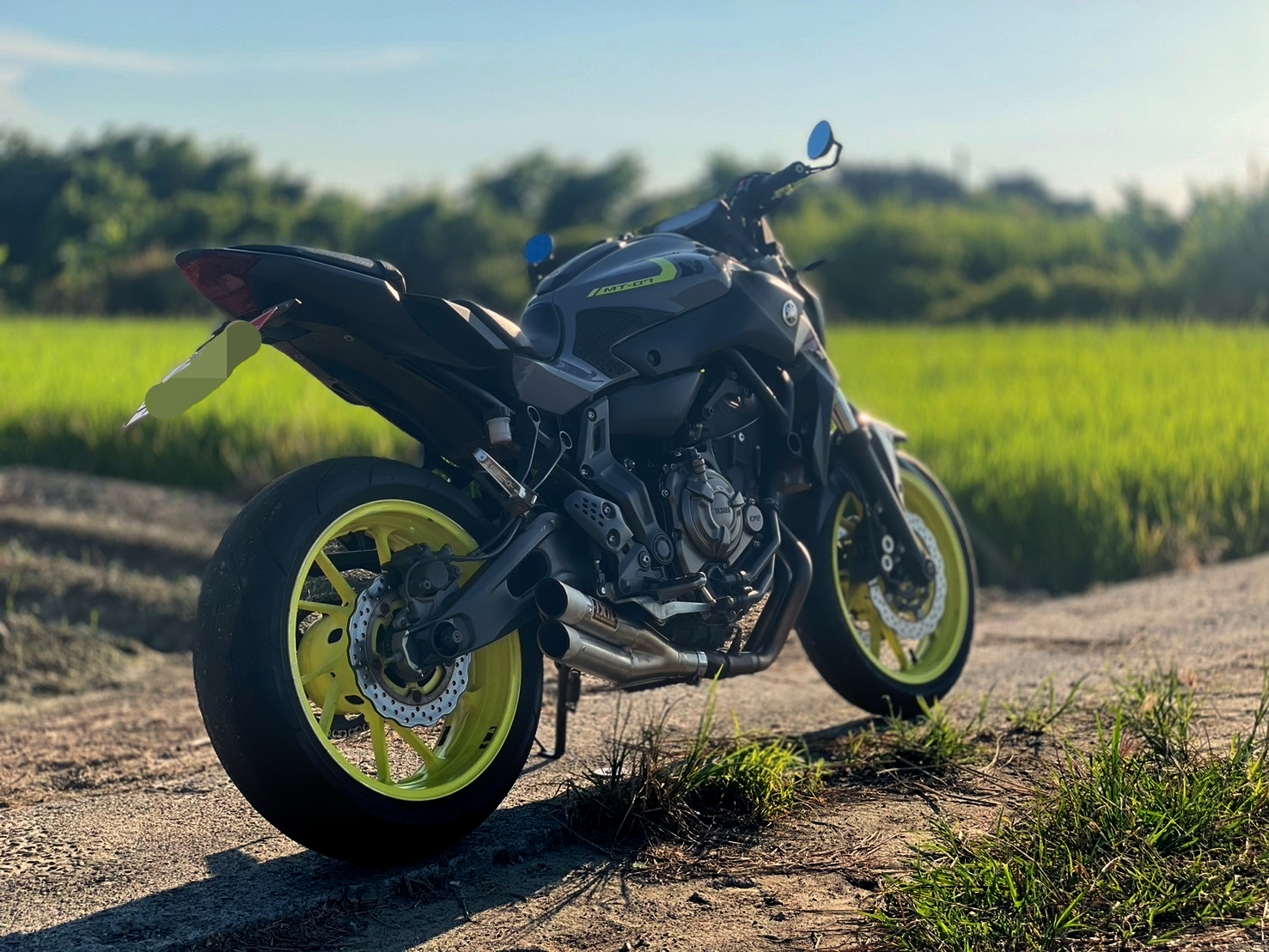 YAMAHA MT-07 - 中古/二手車出售中 2017 水泥灰MT07 改IXIL管 便宜出售 | 武士重機-阿良