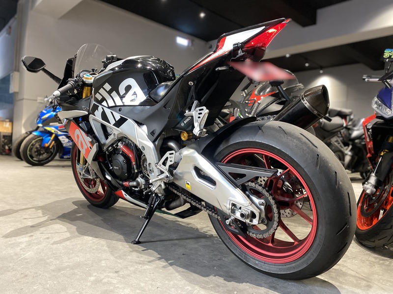 APRILIA RSV4 RF - 中古/二手車出售中 2016年 APRILIA RSV4 RF/0元交車/分期貸款/車換車/線上賞車/到府交車 | 翊帆國際重車