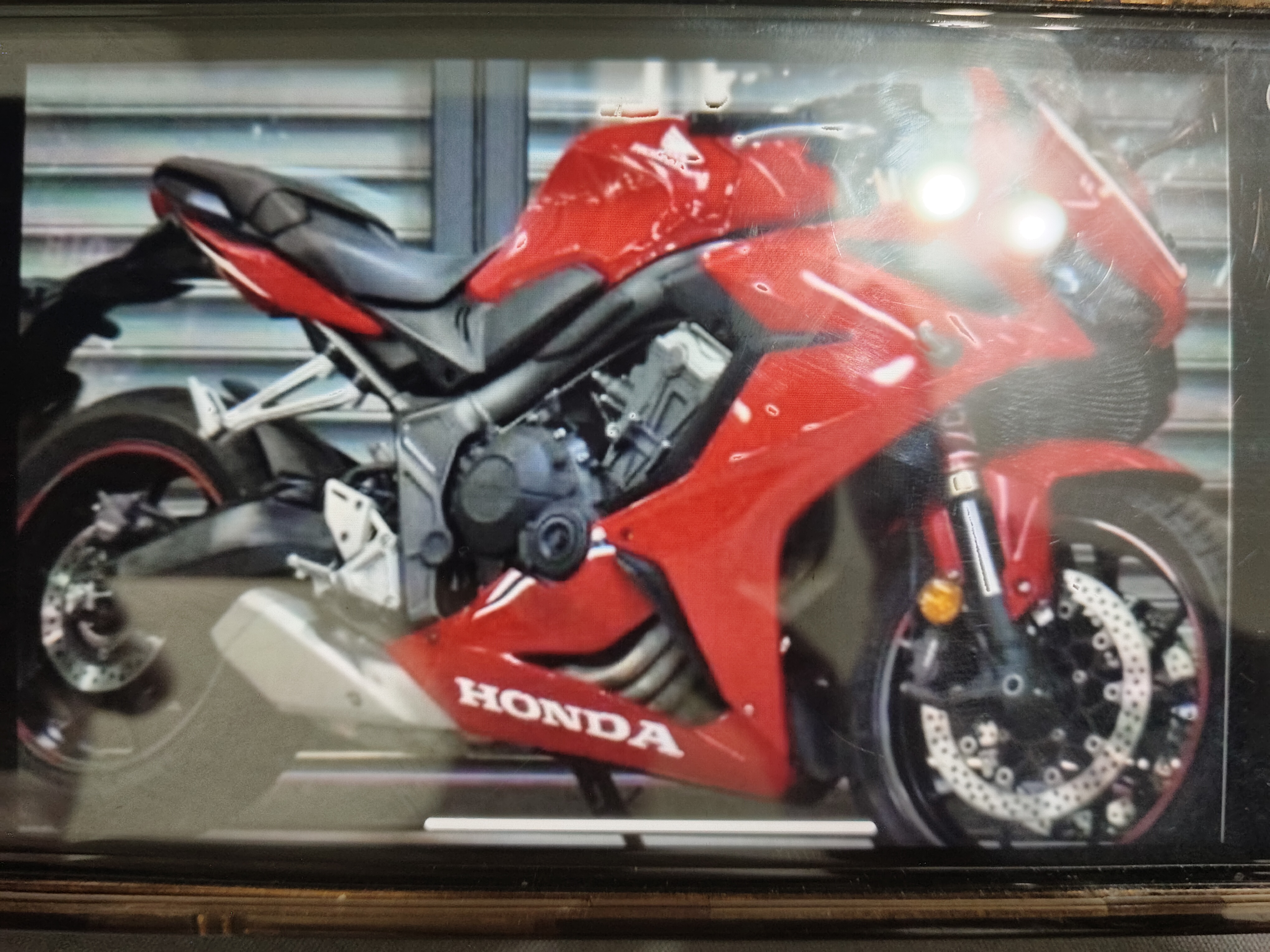 【個人自售】HONDA CBR650R - 「Webike-摩托車市」 很新 沒有倒車 無擦傷  車牌很美。9527