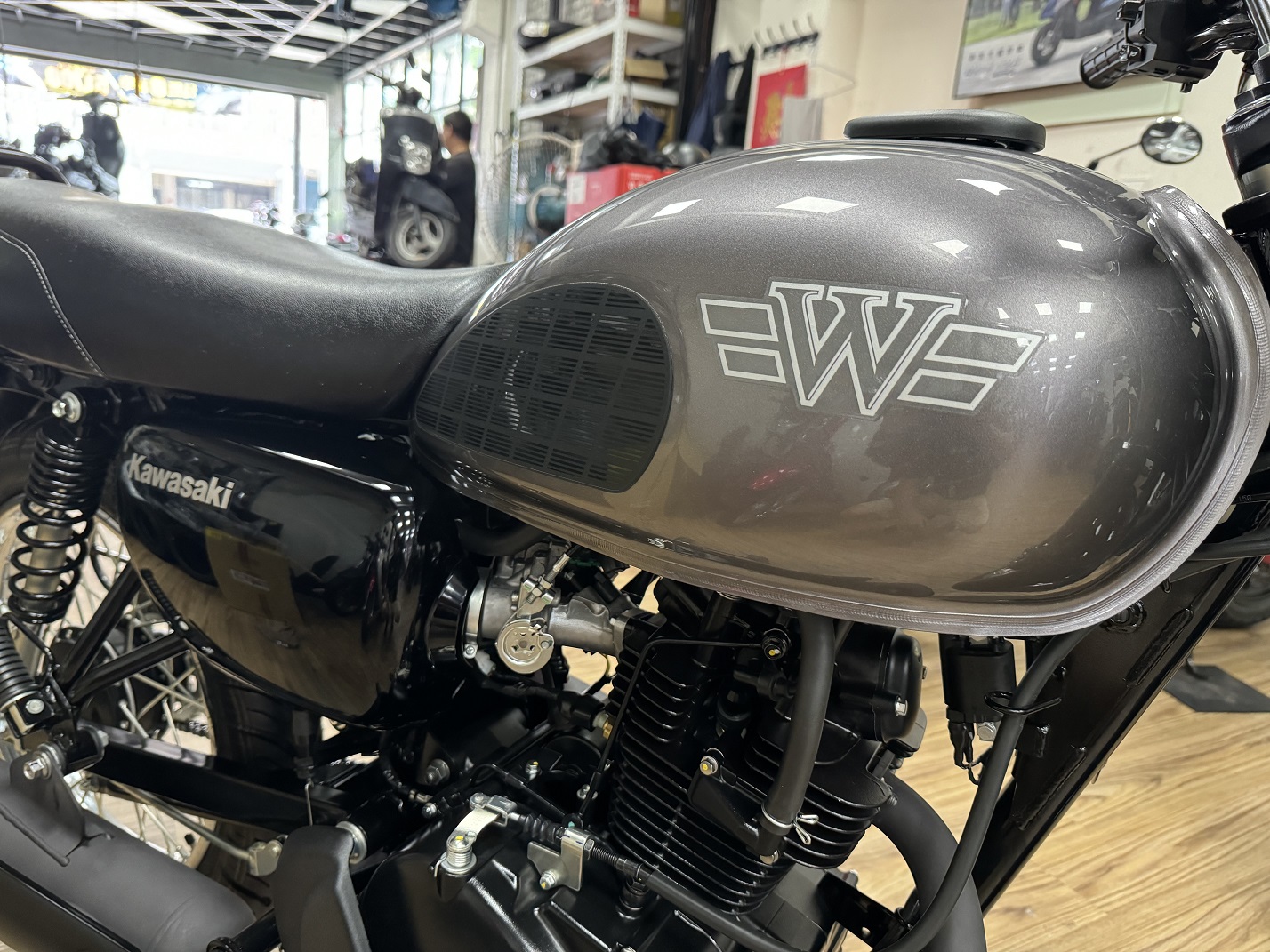 KAWASAKI W175新車出售中 【新竹長龍車業】KAWASAKI W175 | 新竹長龍車業行