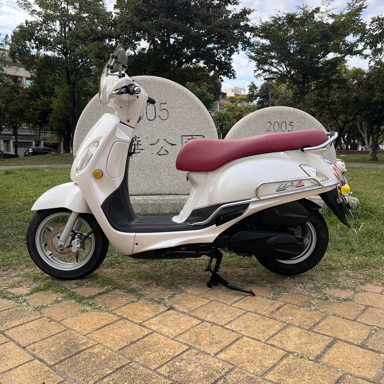 光陽 LIKE 125 - 中古/二手車出售中 2018 光陽 LIKE 125 #7053 | 貳輪嶼中古機車專賣-台南店