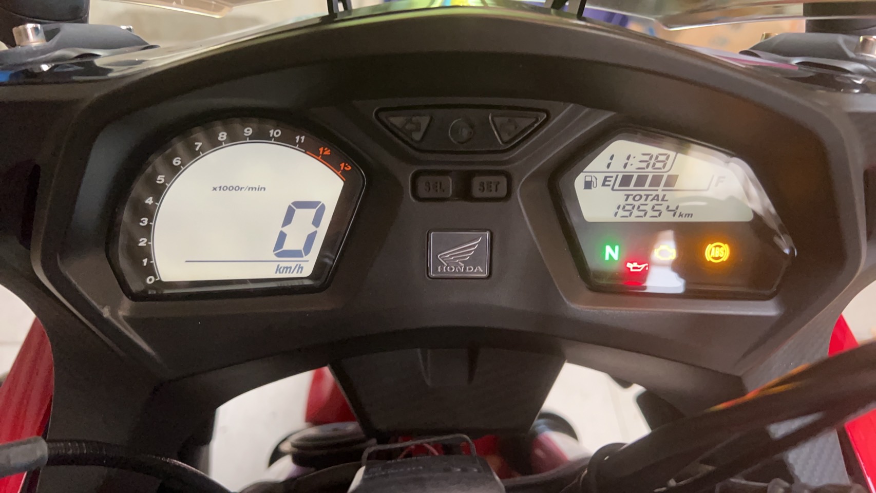 HONDA CBR650F - 中古/二手車出售中 Honda CBR650F | 個人自售