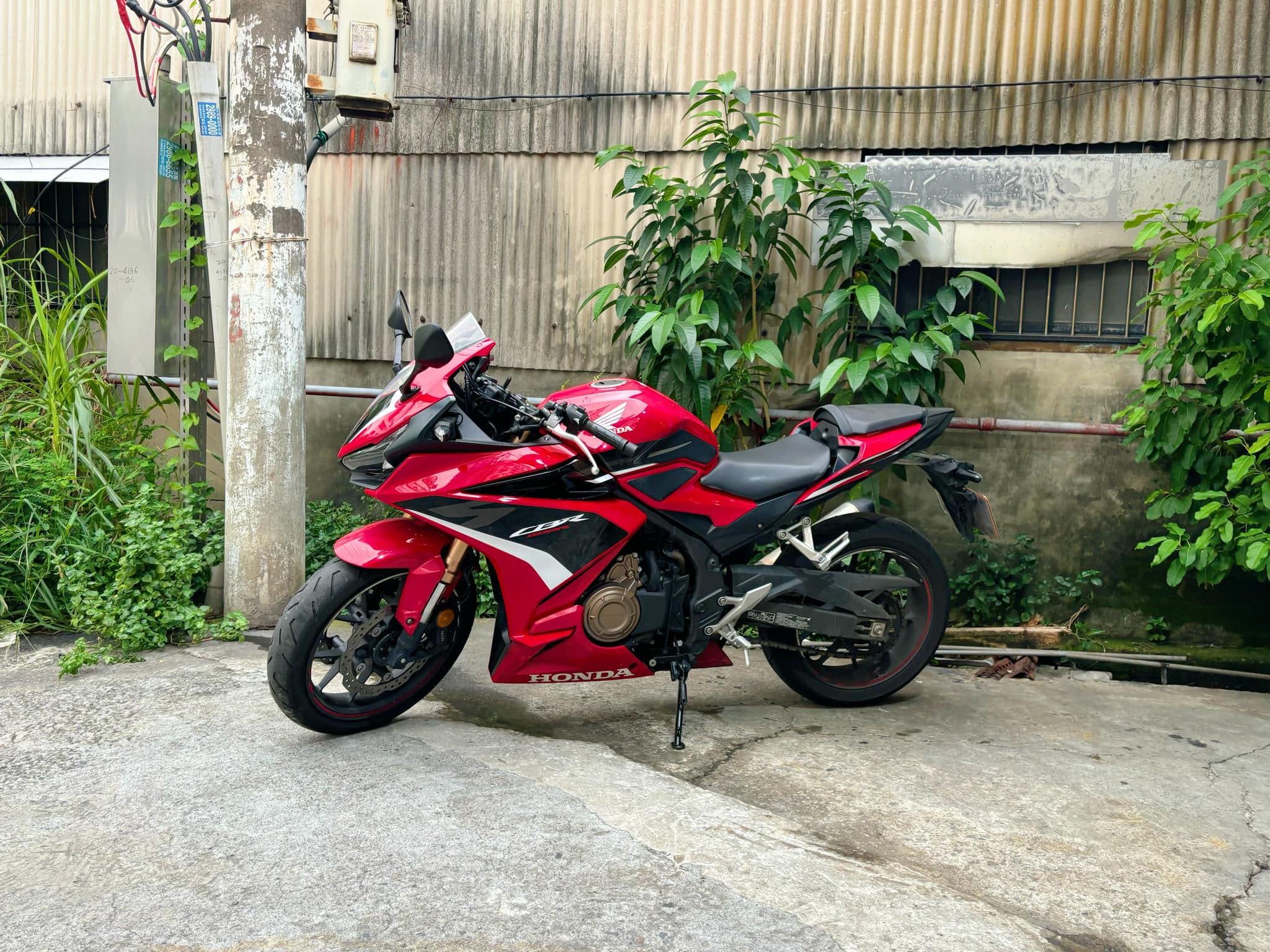 HONDA CBR500R - 中古/二手車出售中 HONDA CBR500R 倒叉 雙碟版 | 個人自售