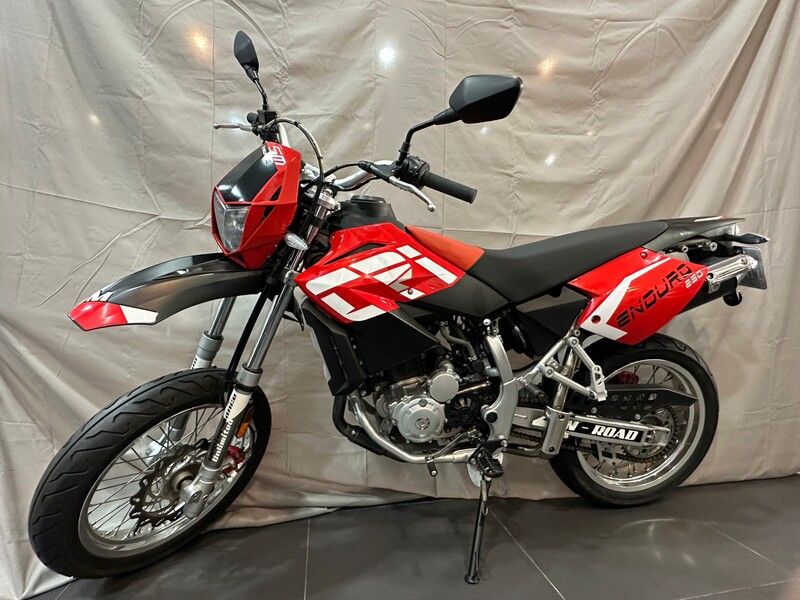 CPI ENDURO SM250 - 中古/二手車出售中 已收訂* 2020 CPI sm250fi | 佶輪車業有限公司