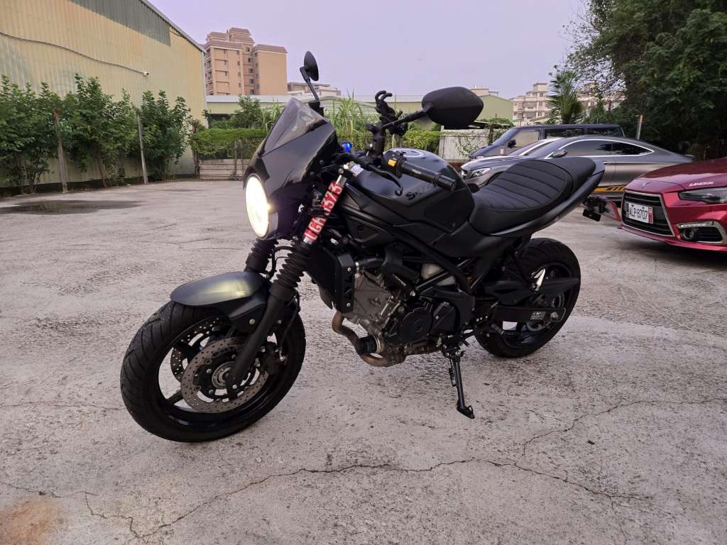 SUZUKI SV650 - 中古/二手車出售中 [出售] 2018年 SUZUKI SV650 ABS | 老爹重機