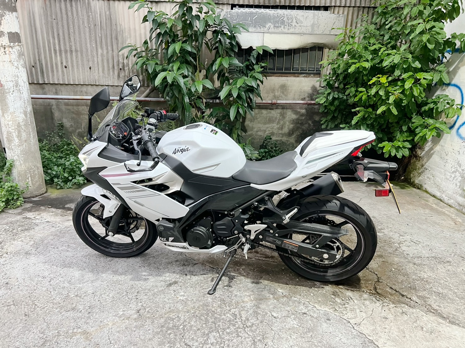 KAWASAKI NINJA400 - 中古/二手車出售中 Kawasaki 忍者400 | 大蔡