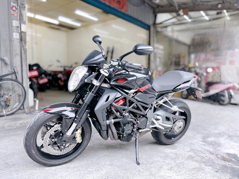 【大蔡】MV AGUSTA BRUTALE1090R [BRUTALE] - 「Webike-摩托車市」 MV Agusta Brutle 1090R