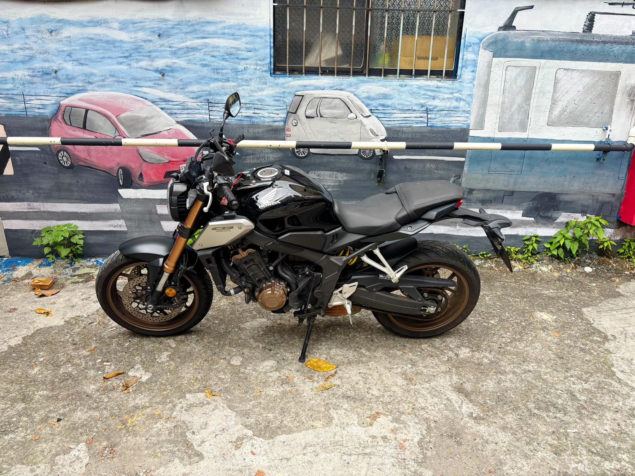 HONDA CB650R - 中古/二手車出售中 HONDA CB650R 台本車 | 個人自售