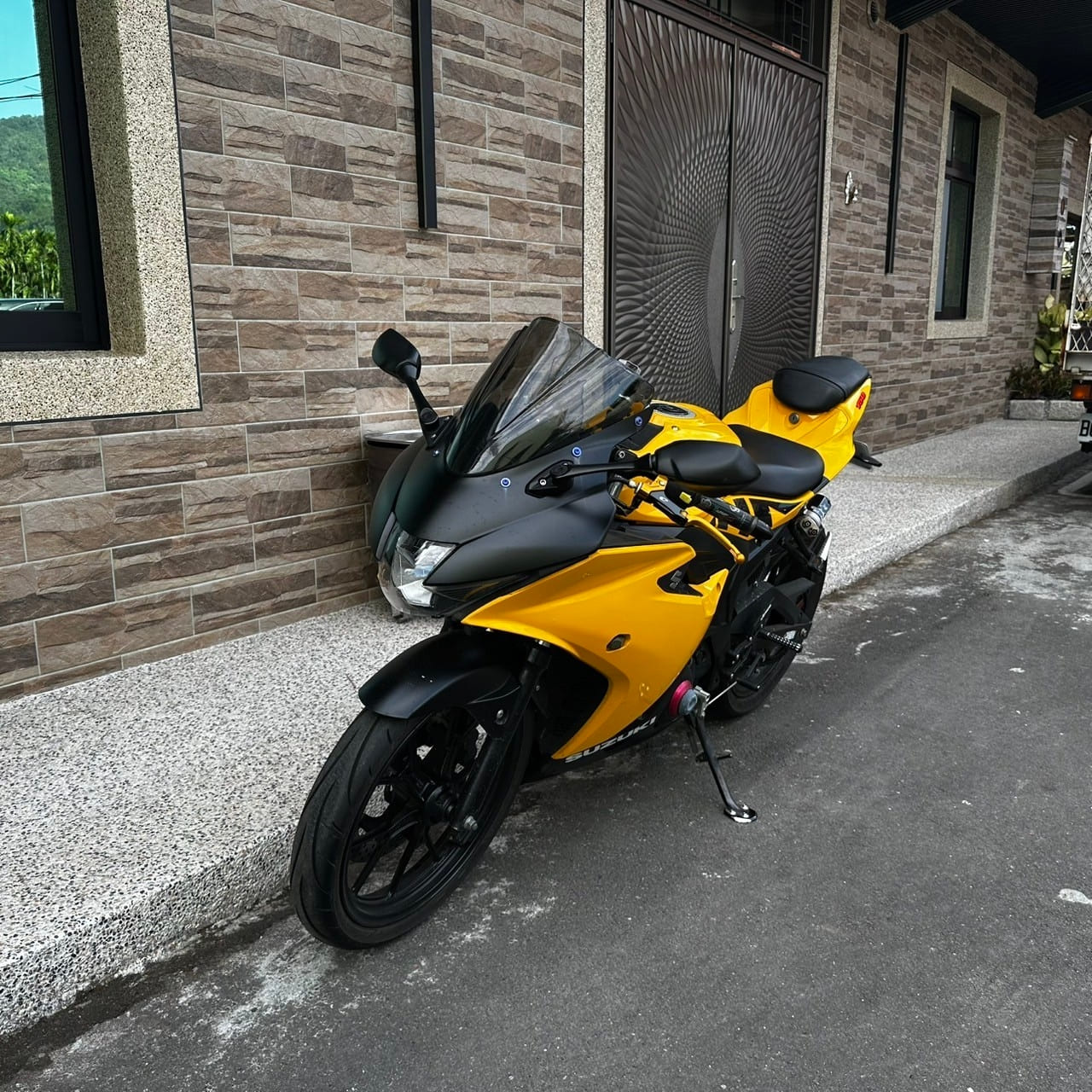 SUZUKI GSX-R150 - 中古/二手車出售中 2019年 SUZUKI GSX-R150/0元交車/分期貸款/車換車/線上賞車/到府交車 | 翊帆國際重車