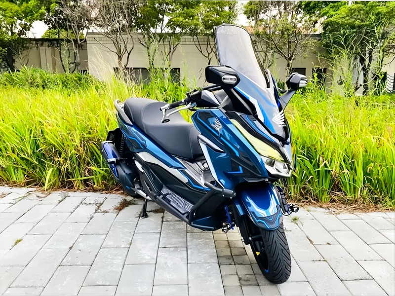 HONDA FORZA 300 - 中古/二手車出售中 HONDA FORZA300 2019出廠2020發照 | 輪泰車業