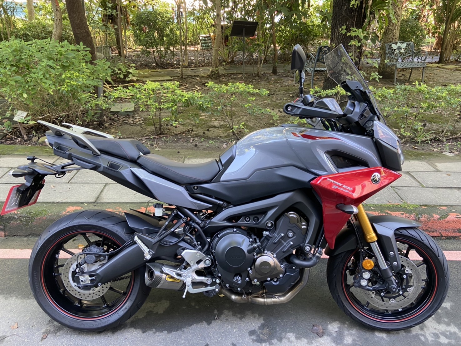 YAMAHA MT-09 TRACER - 中古/二手車出售中 山葉公司車.一手低里程託售.實跑8千公里.畫時代休旅車.全額銀貸 | 立帆國際重機代銷中心