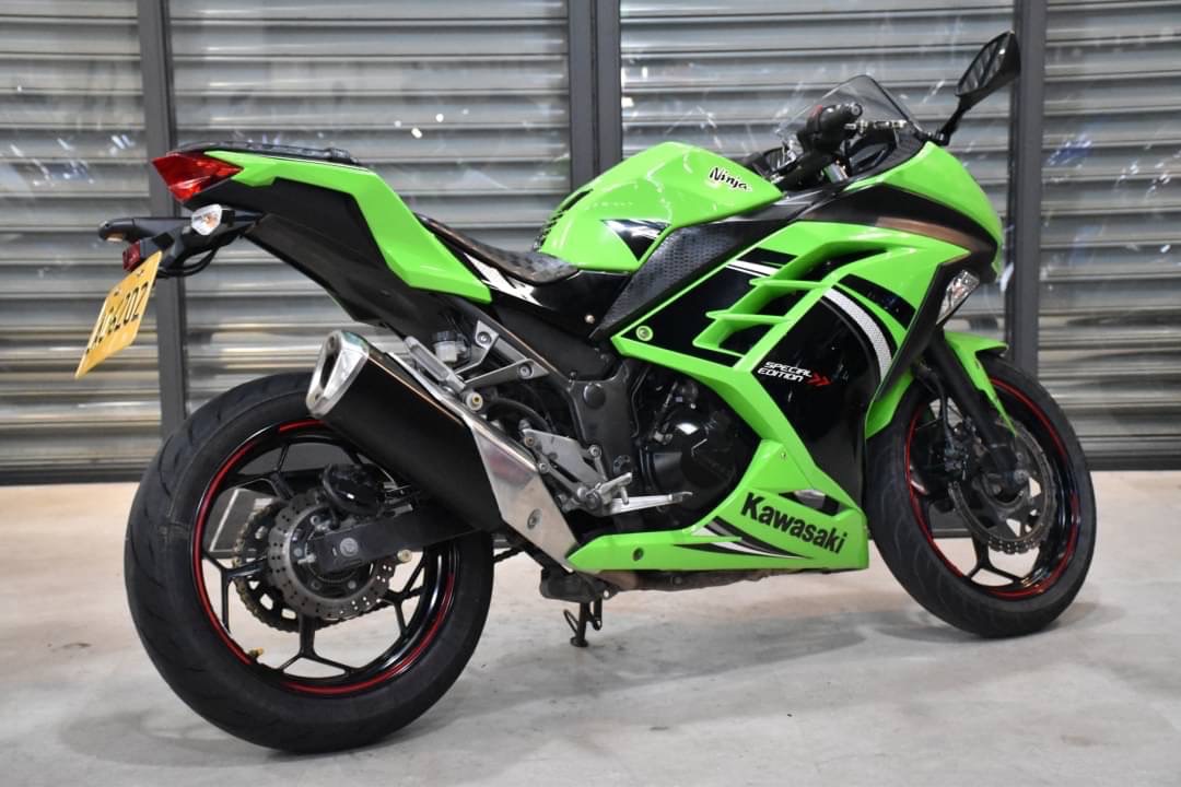 KAWASAKI NINJA300 - 中古/二手車出售中 找錢神車 超貸換現金 小資族二手重機買賣 | 小資族二手重機買賣