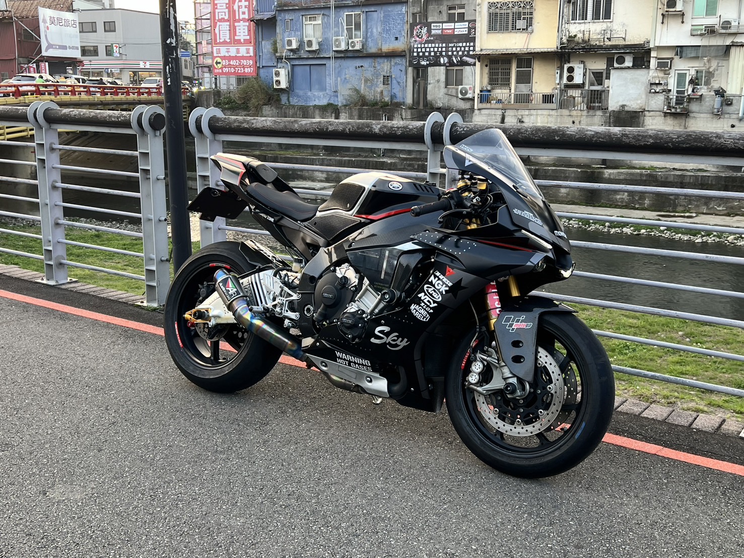 YAMAHA YZF-R1M - 中古/二手車出售中 2016 Yamaha R1M | Ike 孝森豪重機