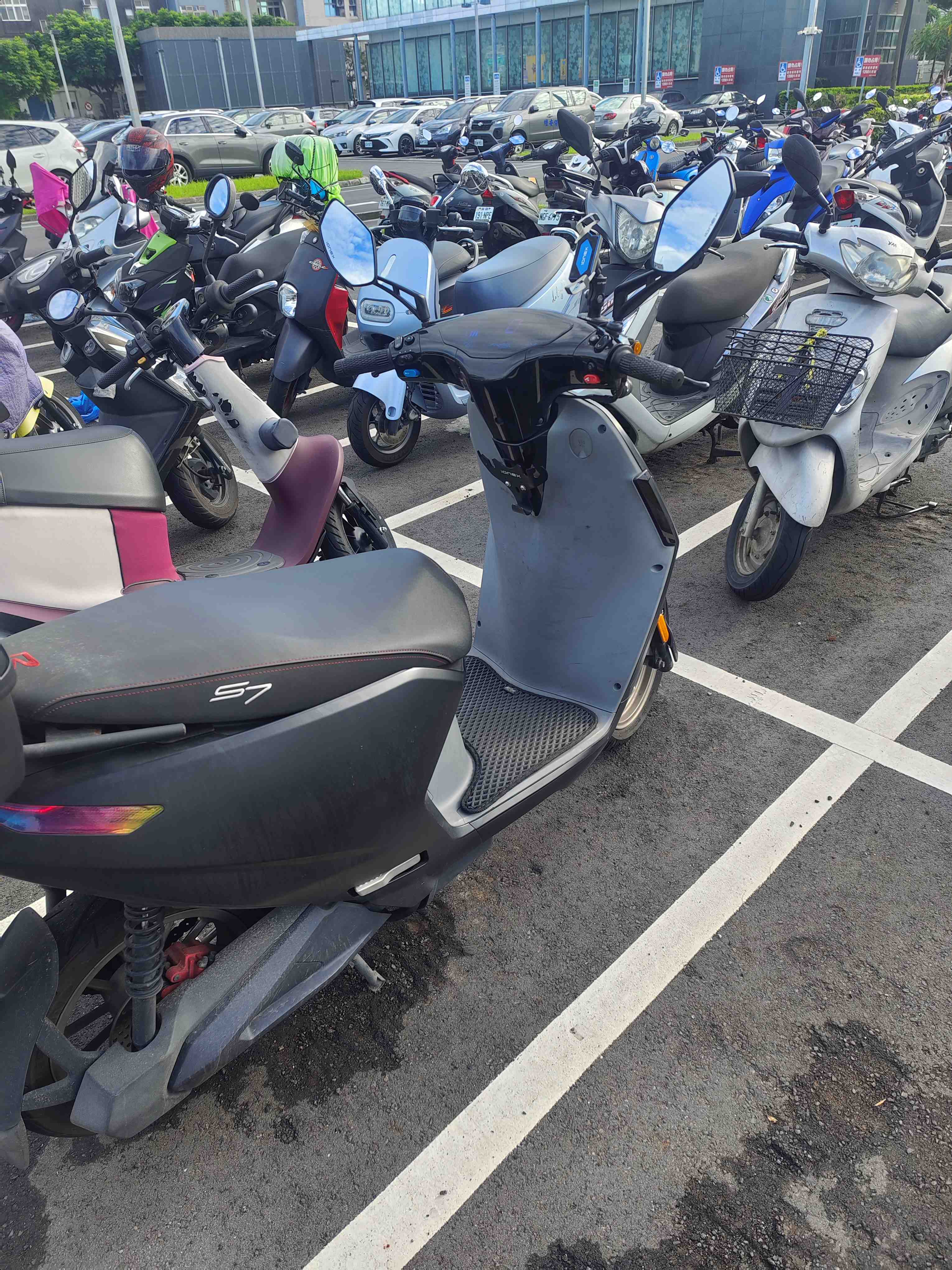 光陽IONEX S7R - 中古/二手車出售中 售2022/04光陽IONEX-S7R一台 | 個人自售