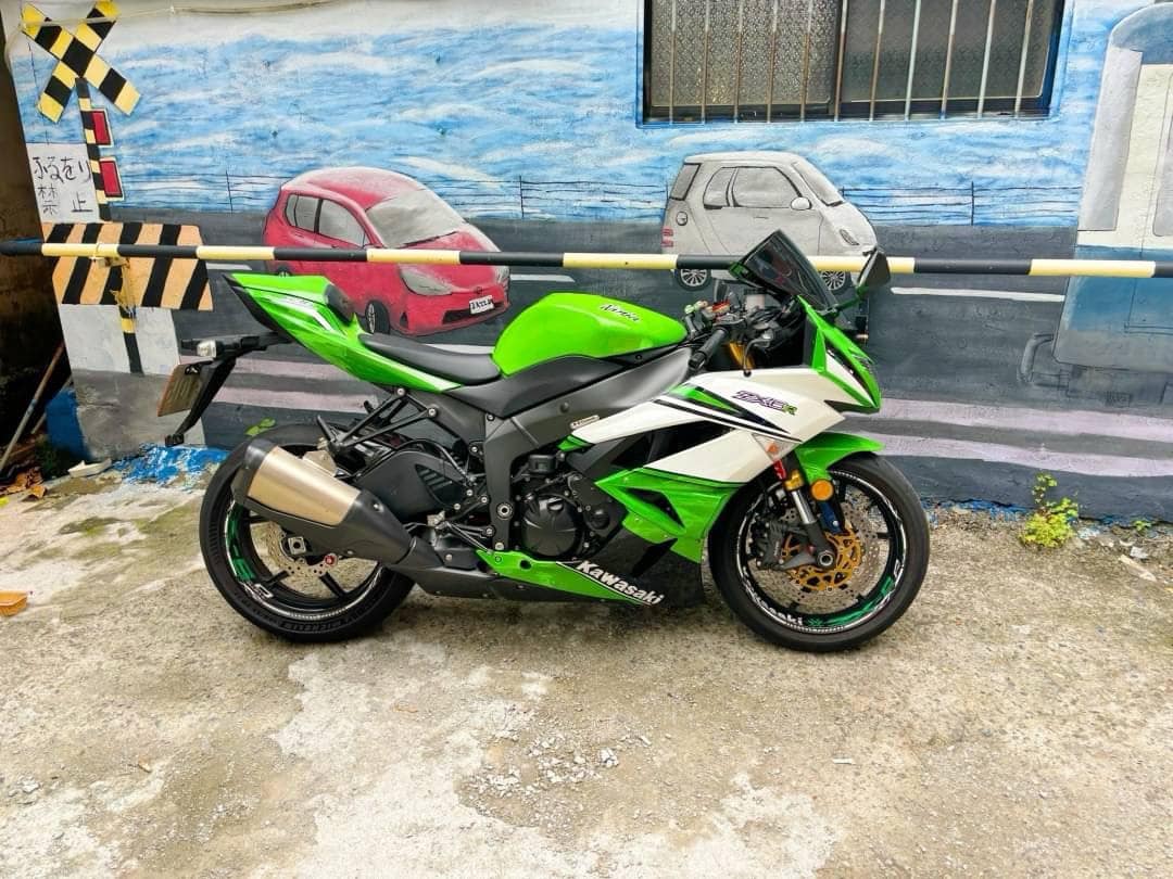 KAWASAKI NINJA ZX-6R - 中古/二手車出售中 KAWASAKI ZX6R  | 個人自售