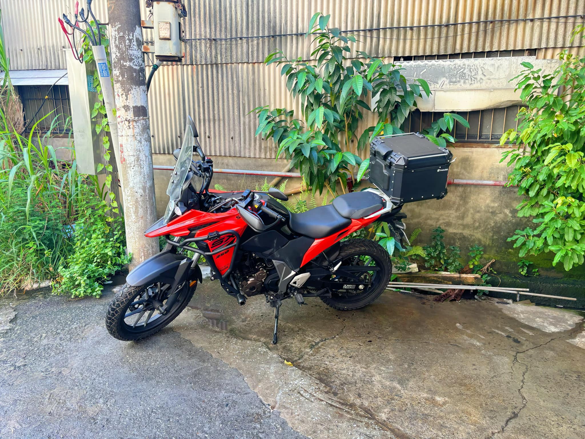 SUZUKI  V-STROM SX 250  - 中古/二手車出售中 SUZUKI V-STROM SX 250 | 個人自售