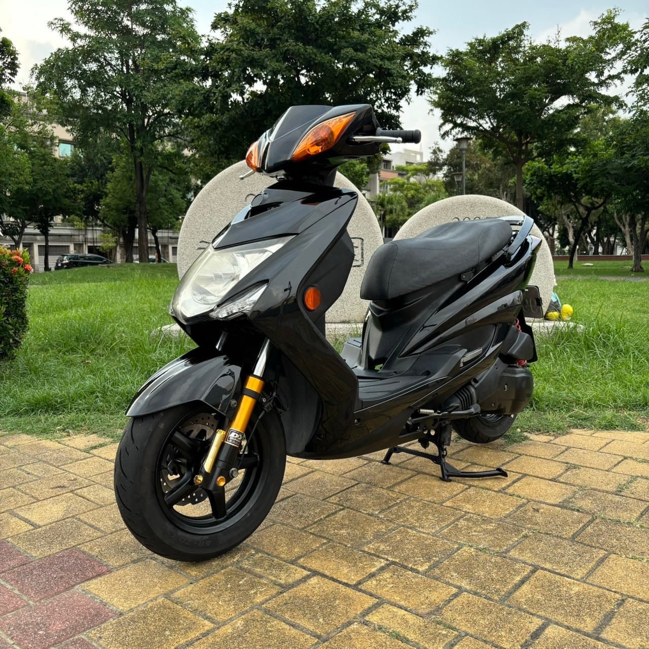 【貳輪嶼中古機車專賣-台南店】山葉 新勁戰 125 FI - 「Webike-摩托車市」 2012 山葉 勁戰三代125 #998