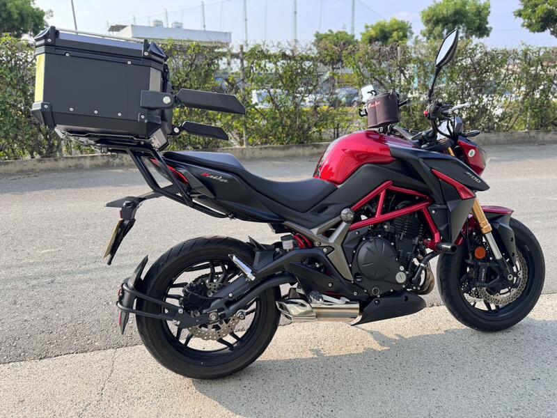 光陽 Krider 400 - 中古/二手車出售中 光陽KYMCO Krider 400 ABS 極新 低里程數 含後箱 | 個人自售