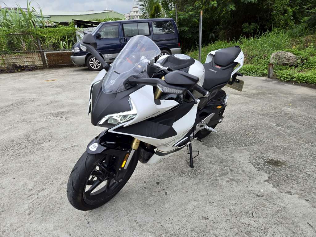 CFMOTO  春風 450SR ABS - 中古/二手車出售中 [出售] 2023年 CFMOTO 春風 450SR ABS | 老爹重機