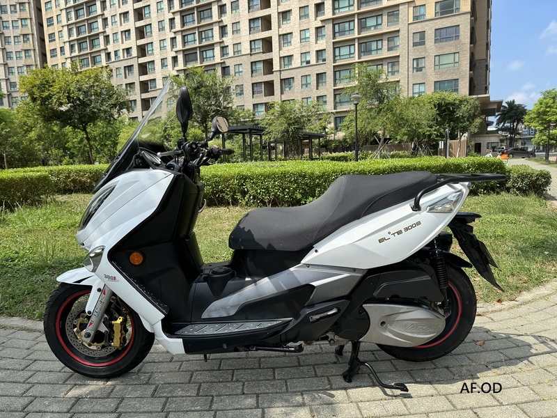 宏佳騰 Elite 300E - 中古/二手車出售中 【新竹長龍車業】AEON 宏佳騰 ELITE 300E | 新竹長龍車業行