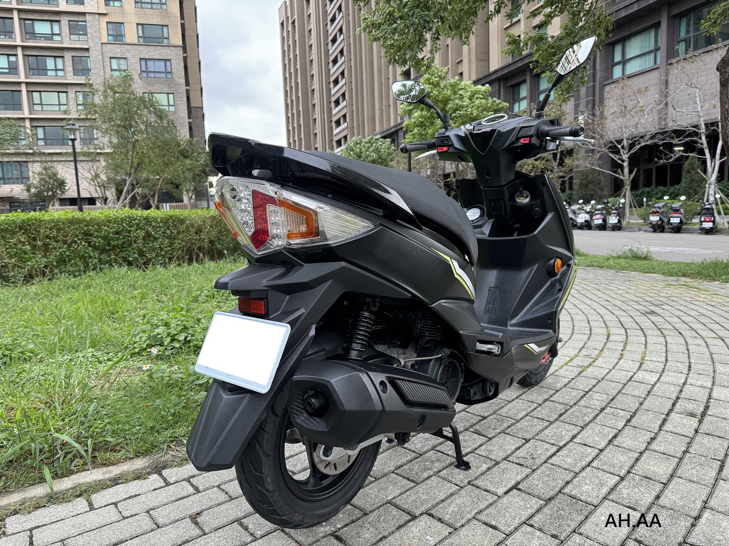 三陽 悍將Fighter 4V 150 Efi - 中古/二手車出售中 【新竹長龍車業】SYM 三陽 FIGHTER 150 | 新竹長龍車業行