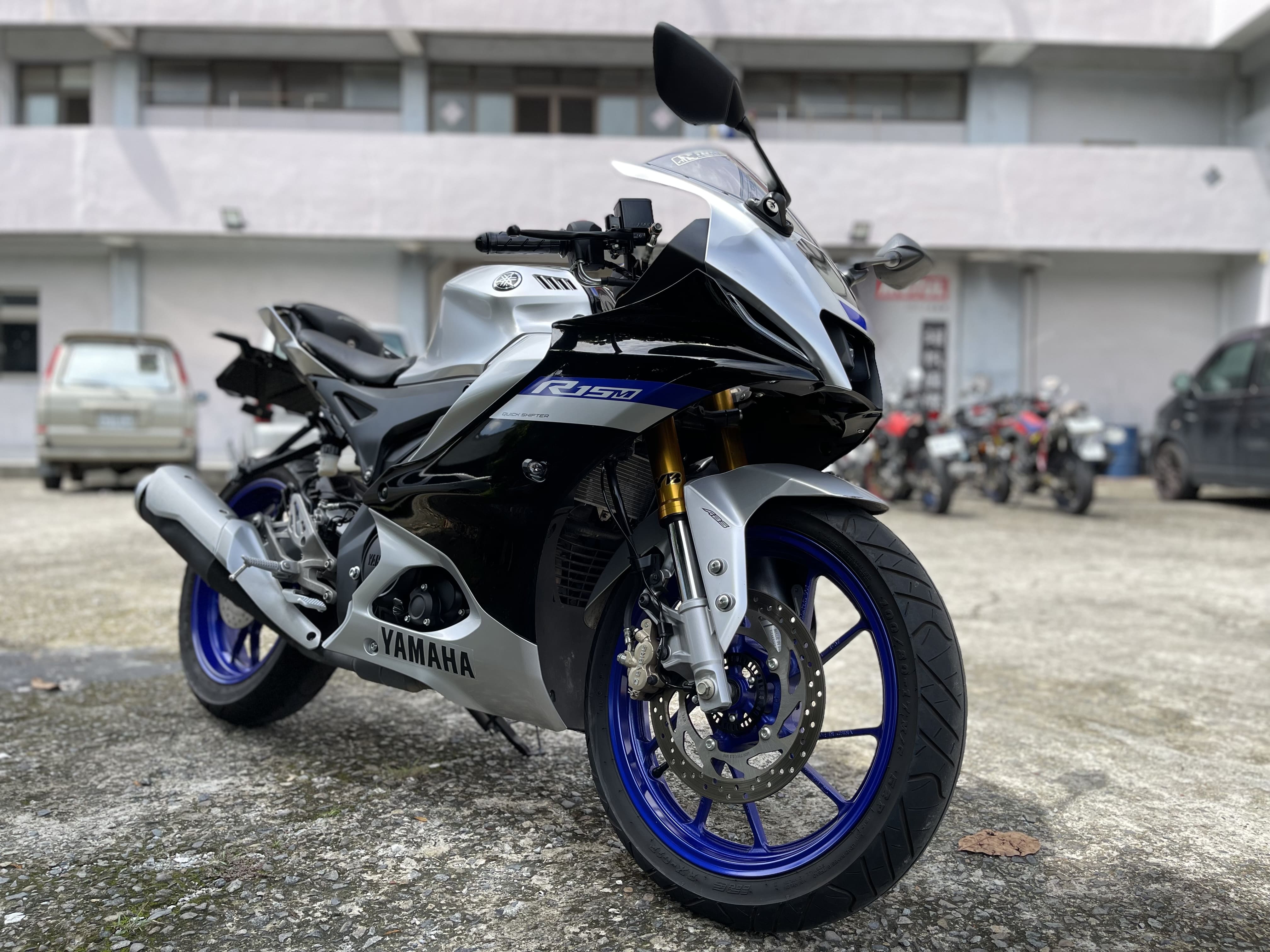 YAMAHA YZF-R15 - 中古/二手車出售中 2022年 YAMAHA YZF-R15 M/0元交車/分期貸款/車換車/線上賞車/到府交車 | 翊帆重車-Queena