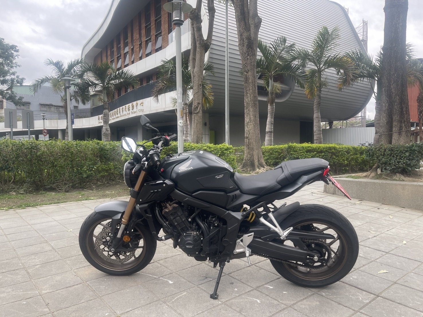 HONDA CB650R - 中古/二手車出售中 HONDA CB650R 台本 | 大蔡