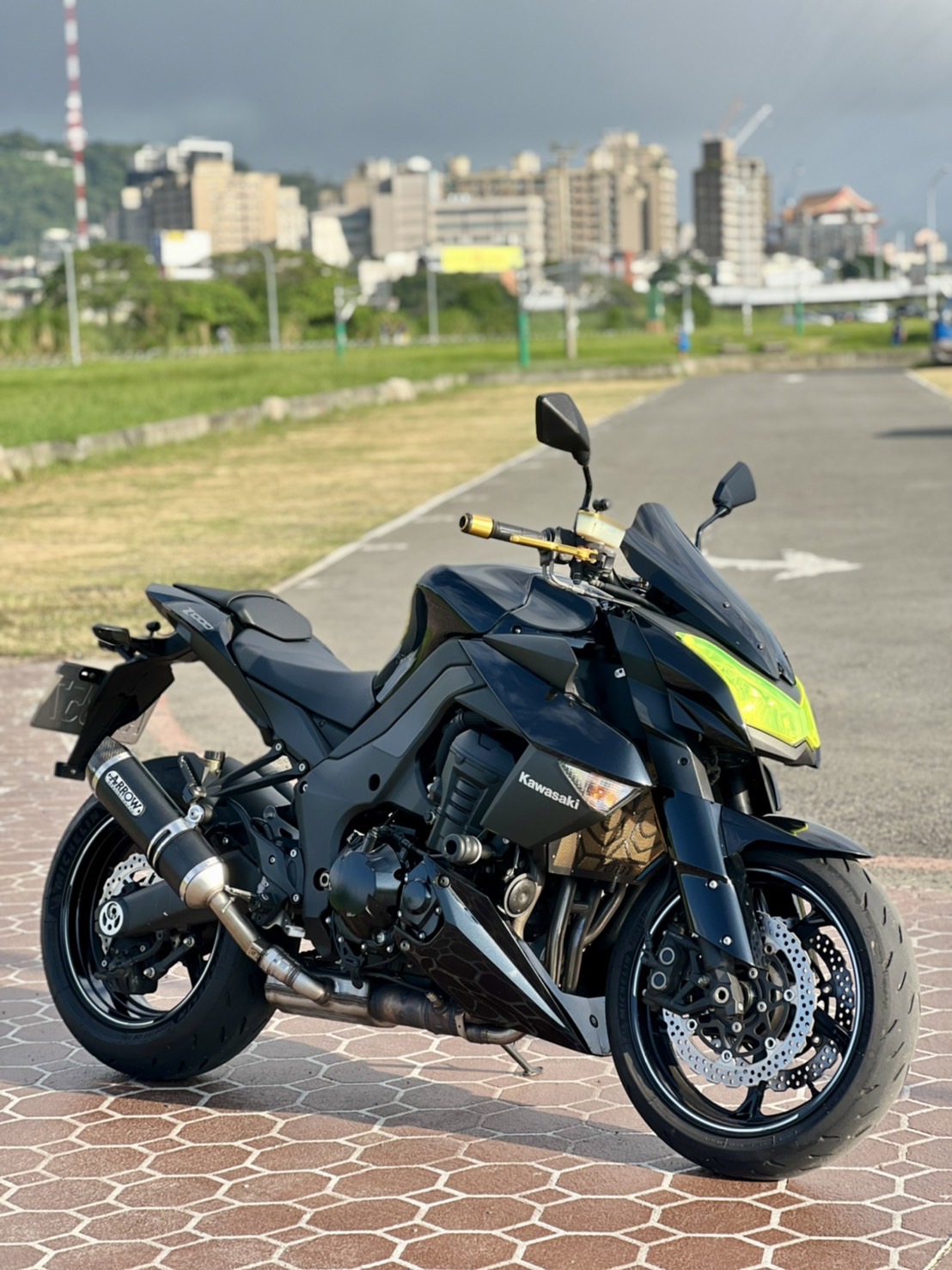 【一拳車業】KAWASAKI Z1000 - 「Webike-摩托車市」 2012 Z1000 三代 超低里程 里程保證