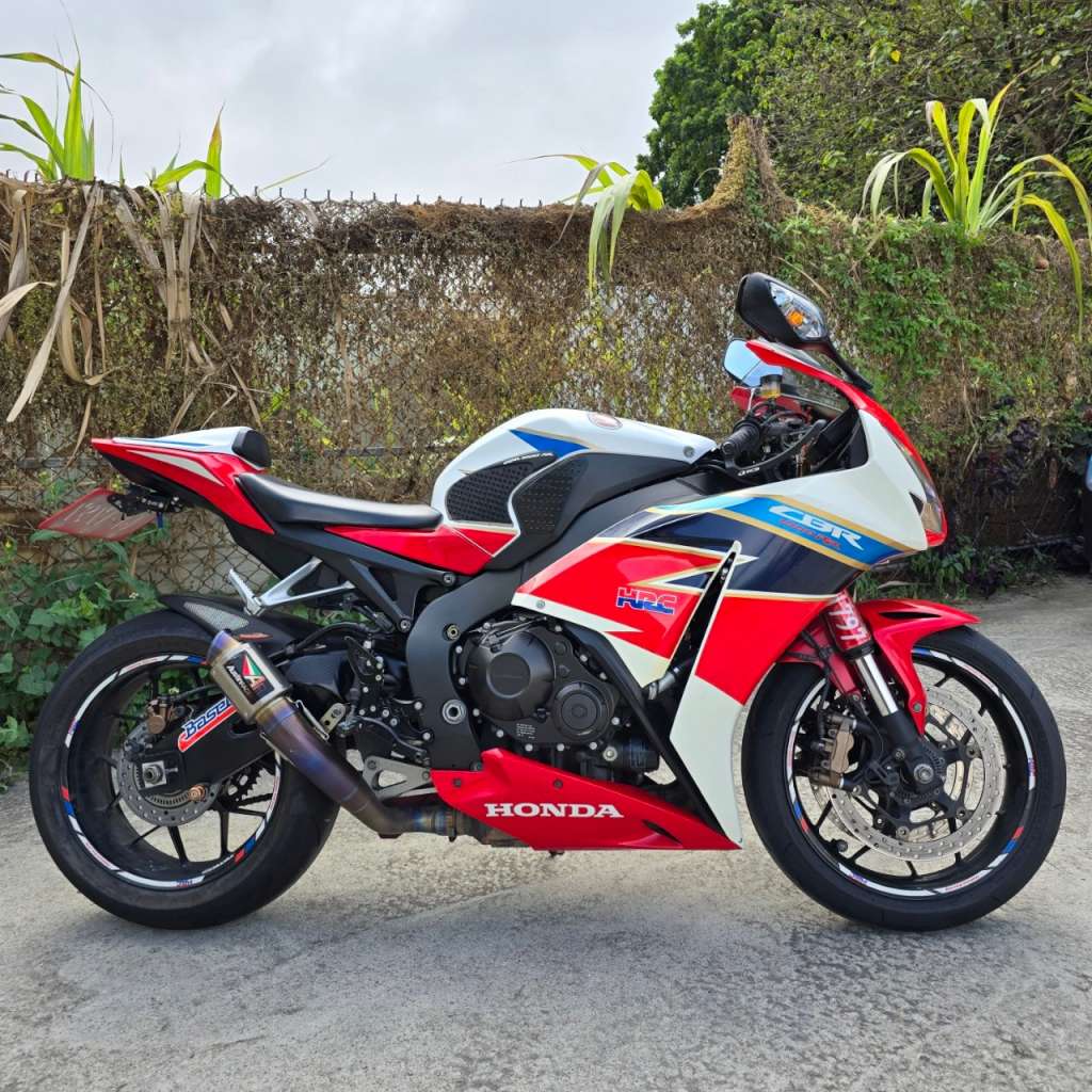 HONDA CBR1000RR Fire Blade - 中古/二手車出售中 HONDA CBR1000RR ABS | J.C.重車