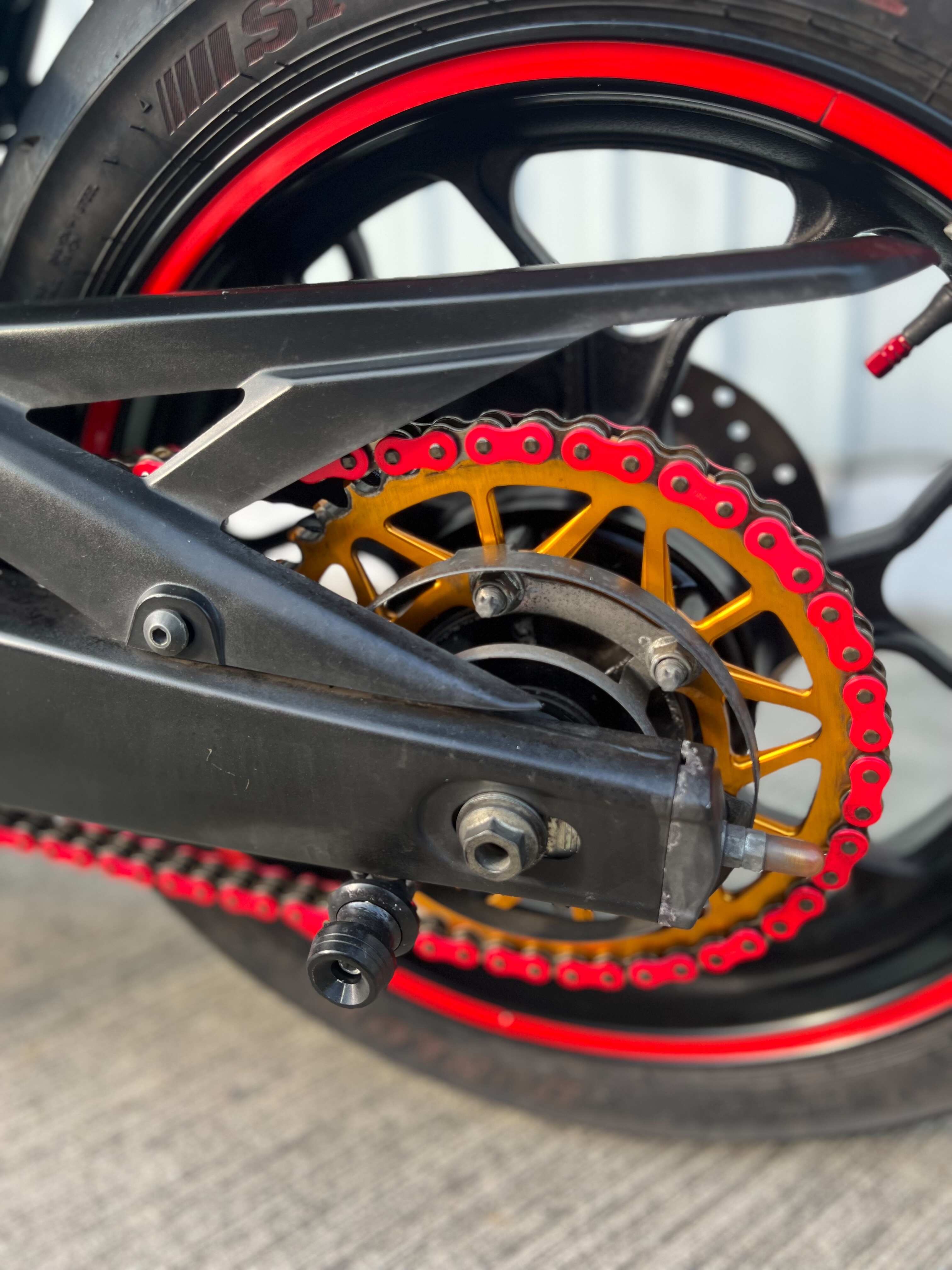 YAMAHA YZF-R3 - 中古/二手車出售中 2019年 R3 BREMBO對四黑底紅、RCB 離合器&煞車總成 超多改裝 | 阿宏大型重機買賣