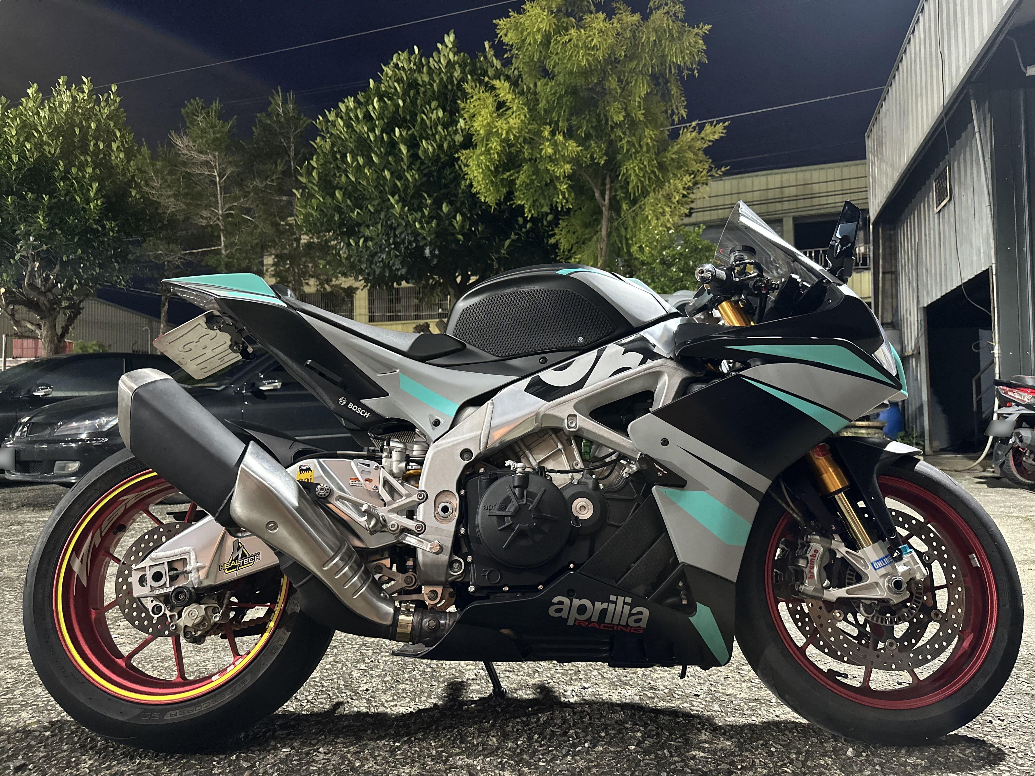 APRILIA RSV4 - 中古/二手車出售中 2016年 APRILIA RSV4/0元交車/分期貸款/車換車/線上賞車/到府交車 | 翊帆國際重車