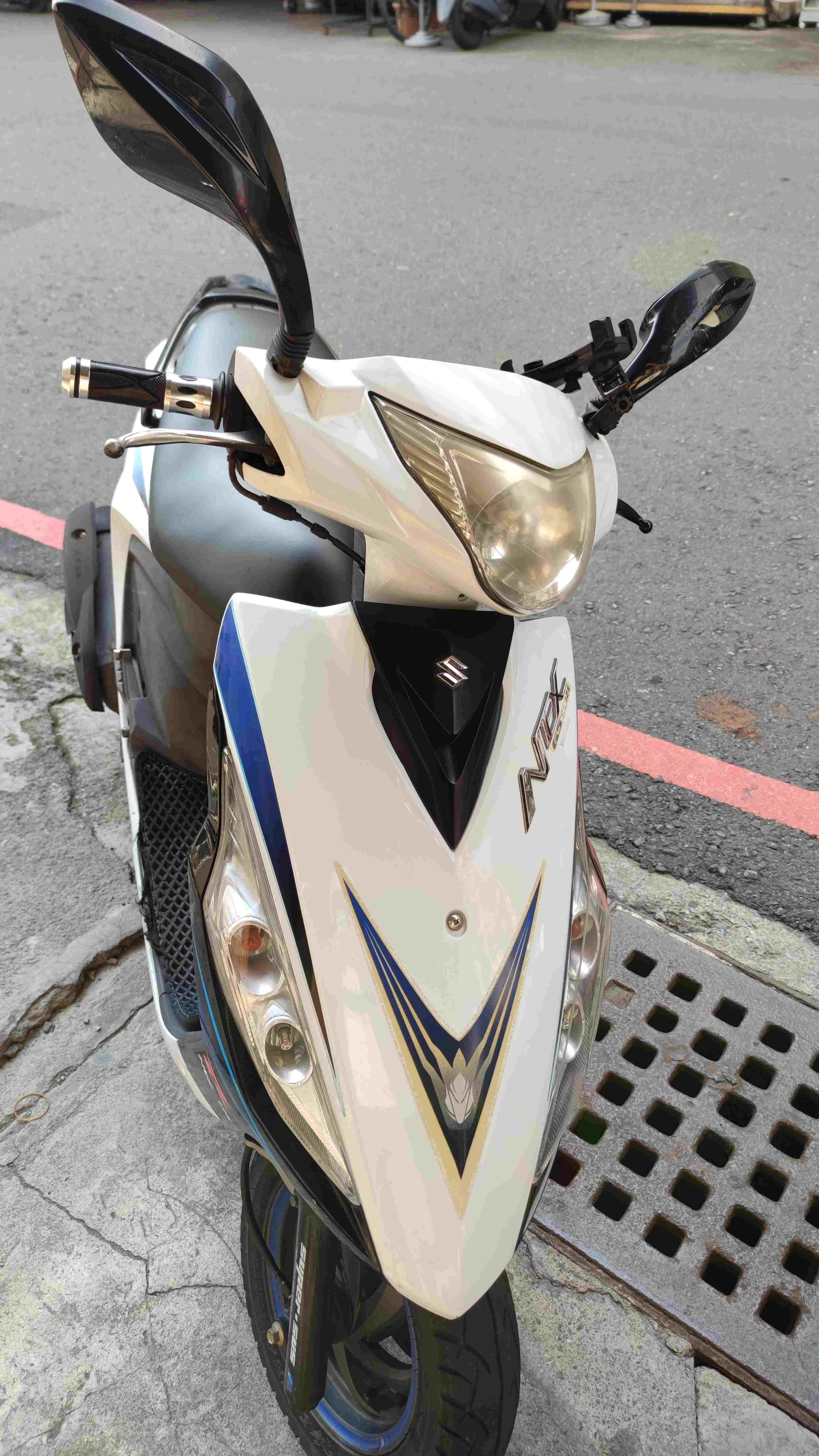 【個人自售】台鈴 NEX GSR 125 - 「Webike-摩托車市」 二手 自售 台鈴 Suzuki NEX 125 白藍八耐 2010車 里程不到五萬 南高雄