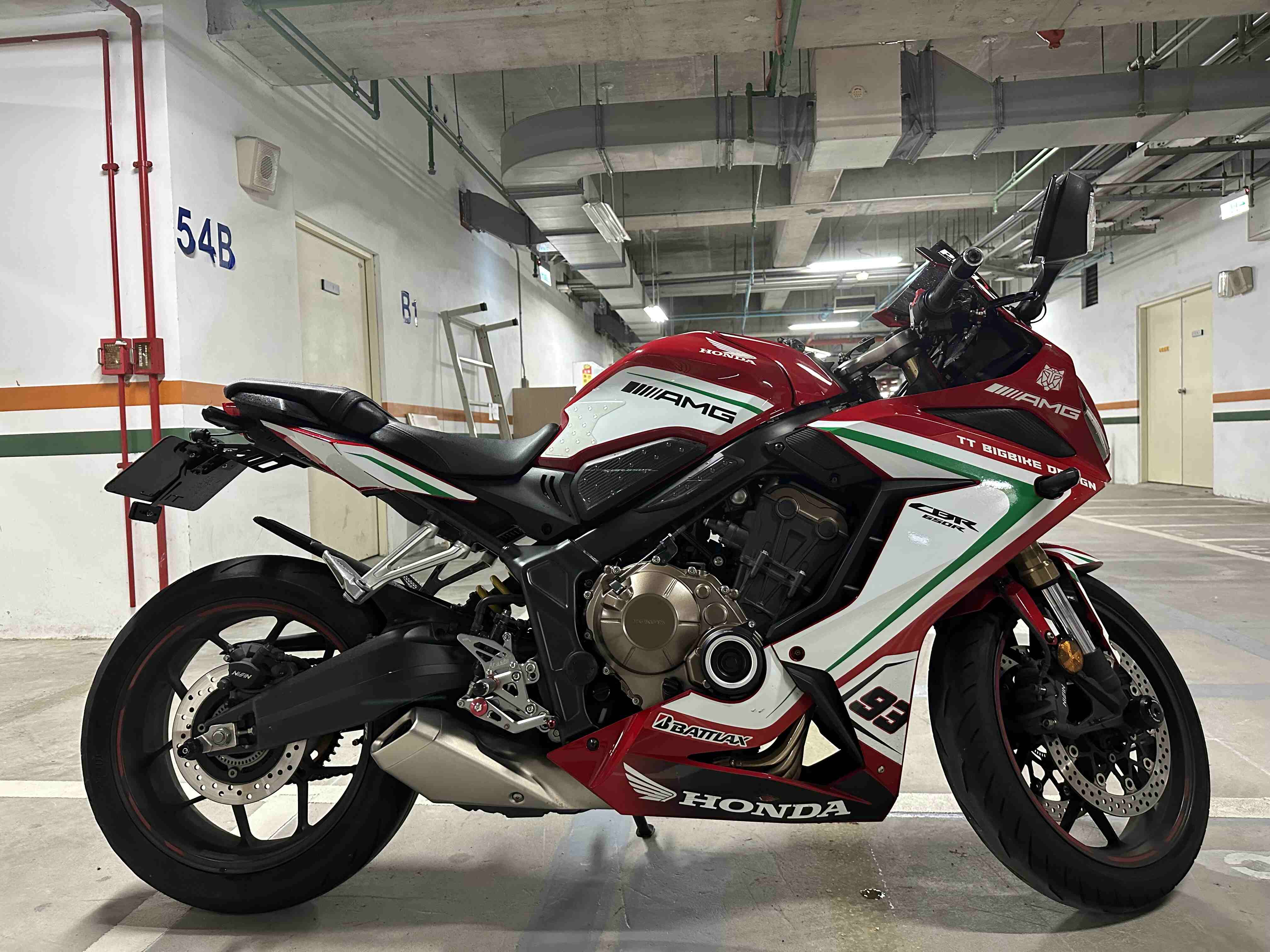 HONDA CBR650R - 中古/二手車出售中 HONDA CBR650R 台本公司車 | 個人自售