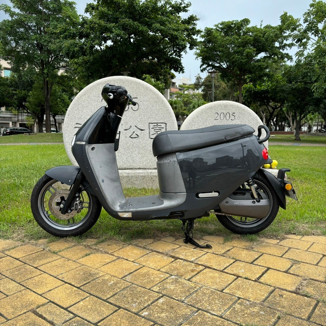 Gogoro Gogoro 2 Plus - 中古/二手車出售中 2019 GOGORO 2 PLUS #2698 現況販售 | 貳輪嶼中古機車專賣-台南店