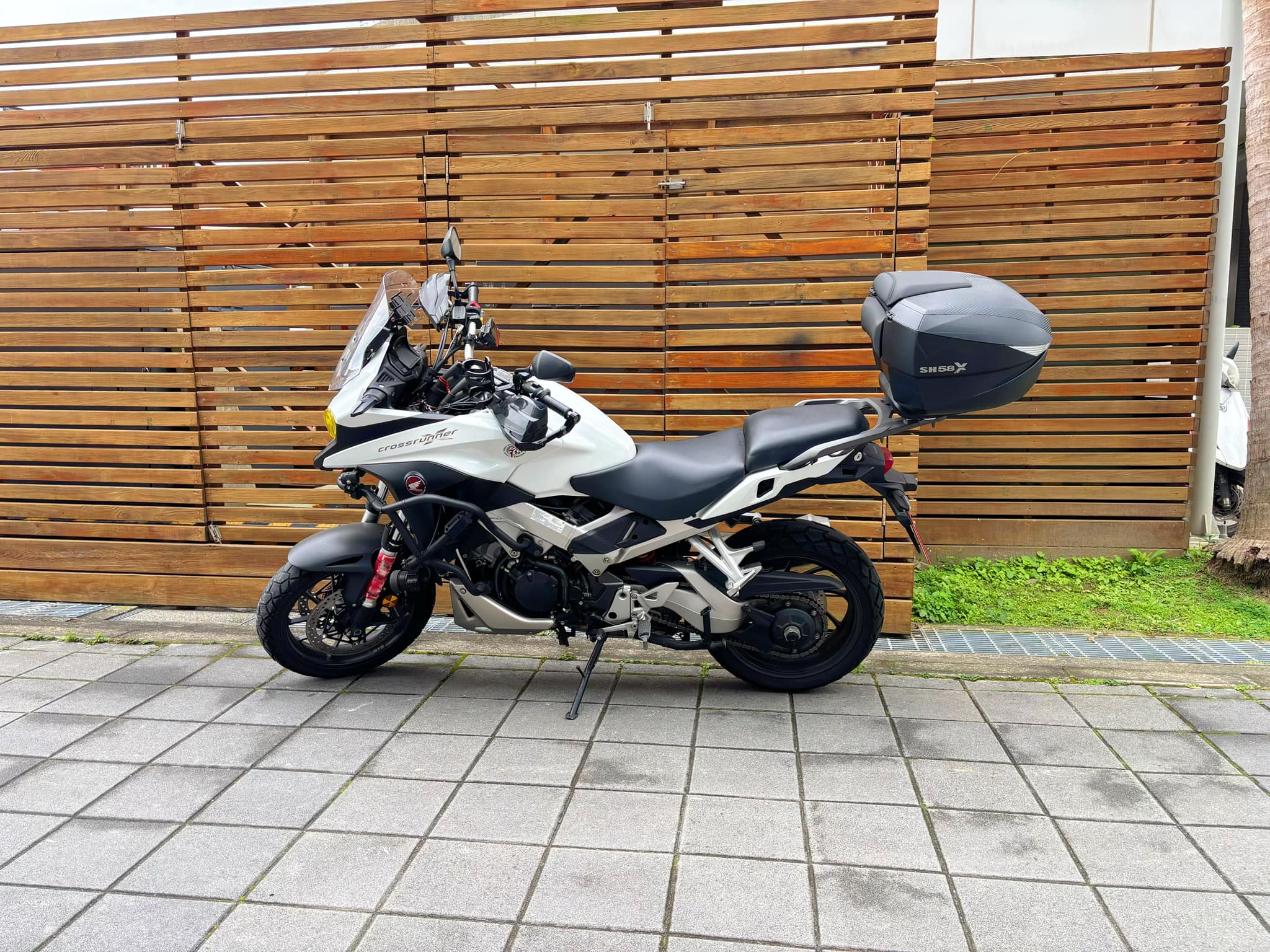 HONDA  VFR800X 台本車 - 中古/二手車出售中 HONDA VFR800X 台本車 | 個人自售