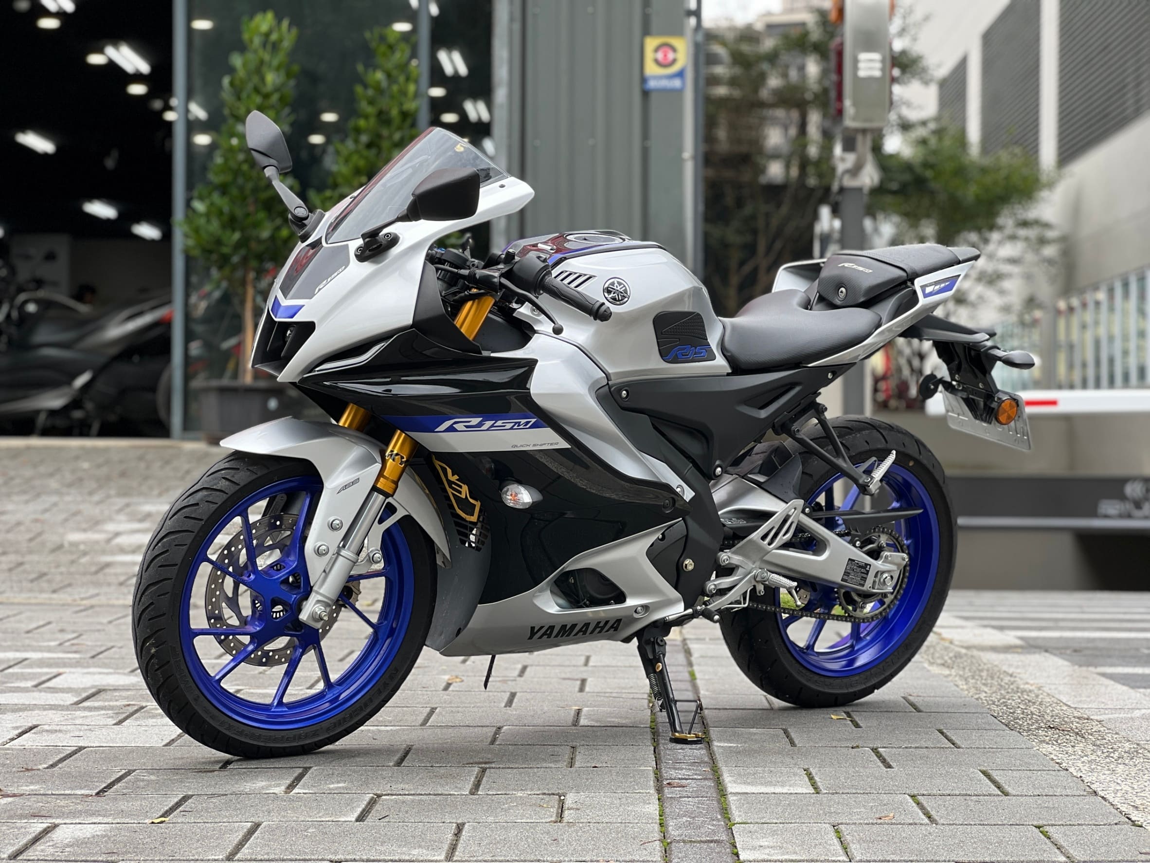 YAMAHA YZF-R15 - 中古/二手車出售中 2022年 YAMAHA R15M V4/0元交車/分期貸款/車換車/線上賞車/到府交車 | 翊帆國際重車