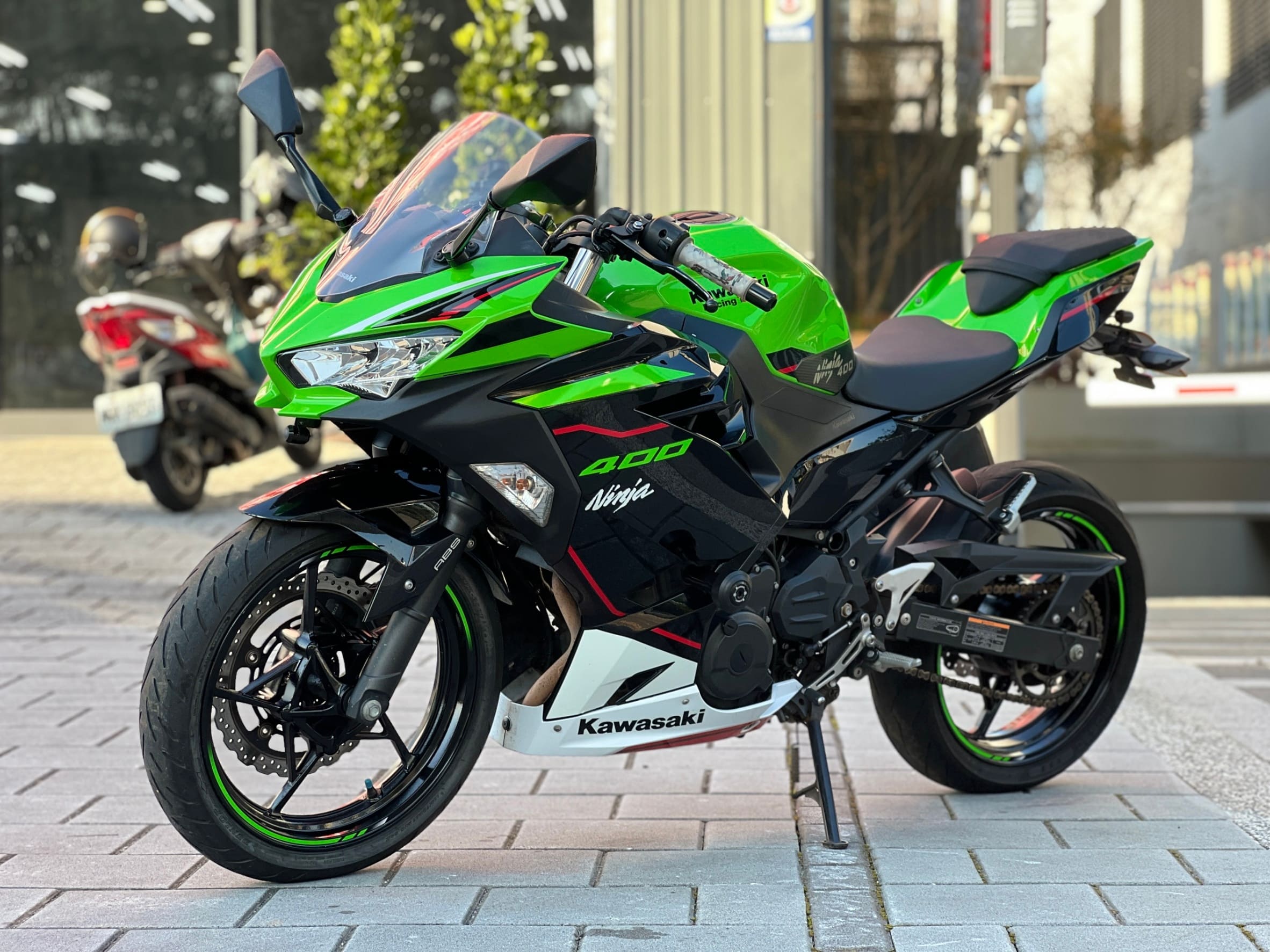 KAWASAKI NINJA400 - 中古/二手車出售中 2020年 KAWASAKI NINJA400/0元交車/分期貸款/車換車/線上賞車/到府交車 | 翊帆國際重車