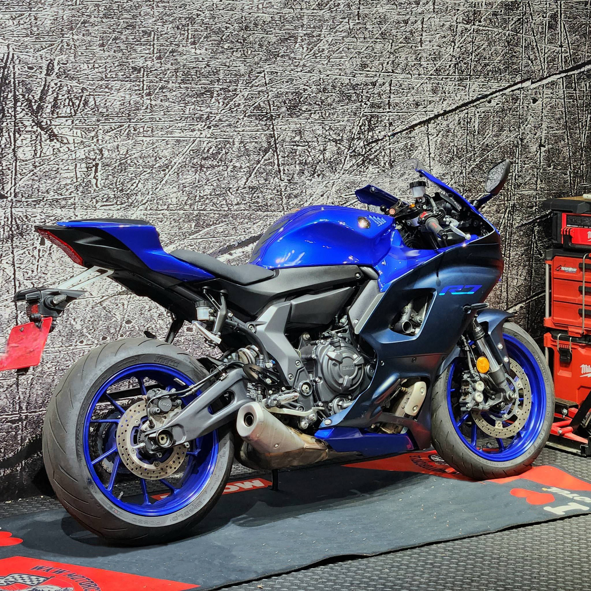 YAMAHA YZF-R7 - 中古/二手車出售中 2023年 YAMAHA YZF-R7/0元交車/分期貸款/車換車/線上賞車/到府交車 | 翊帆國際重車